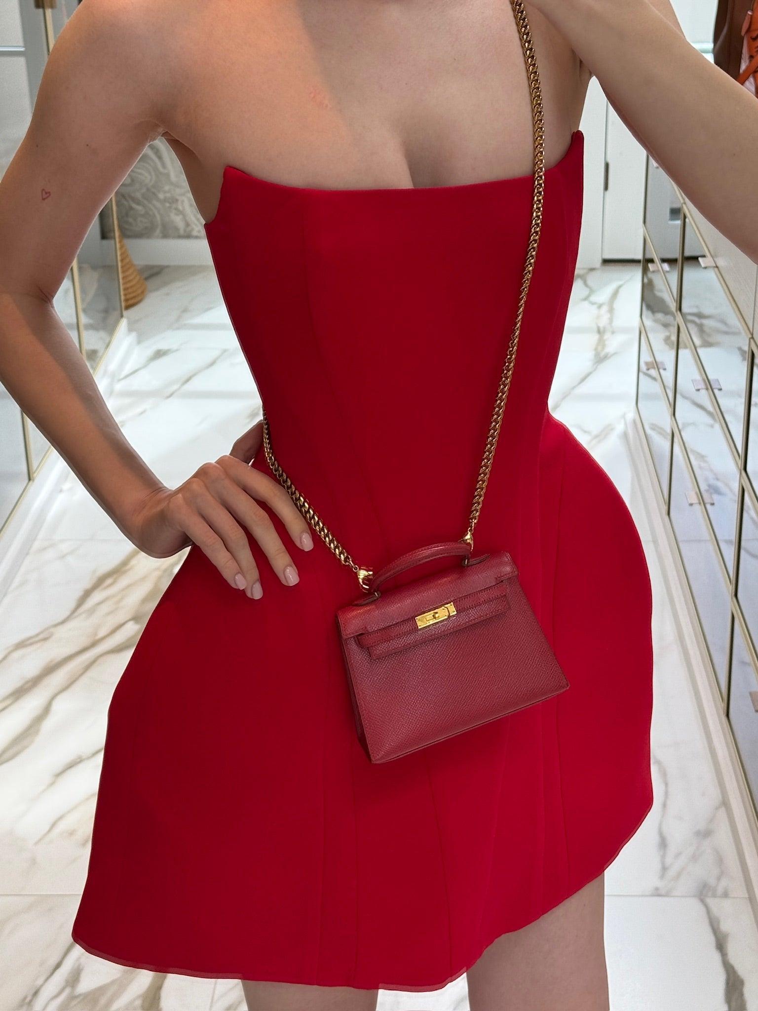 Vintage Hermès Kelly 15 Sellier Micro Rouge Vif Courchevel Gold Hardware