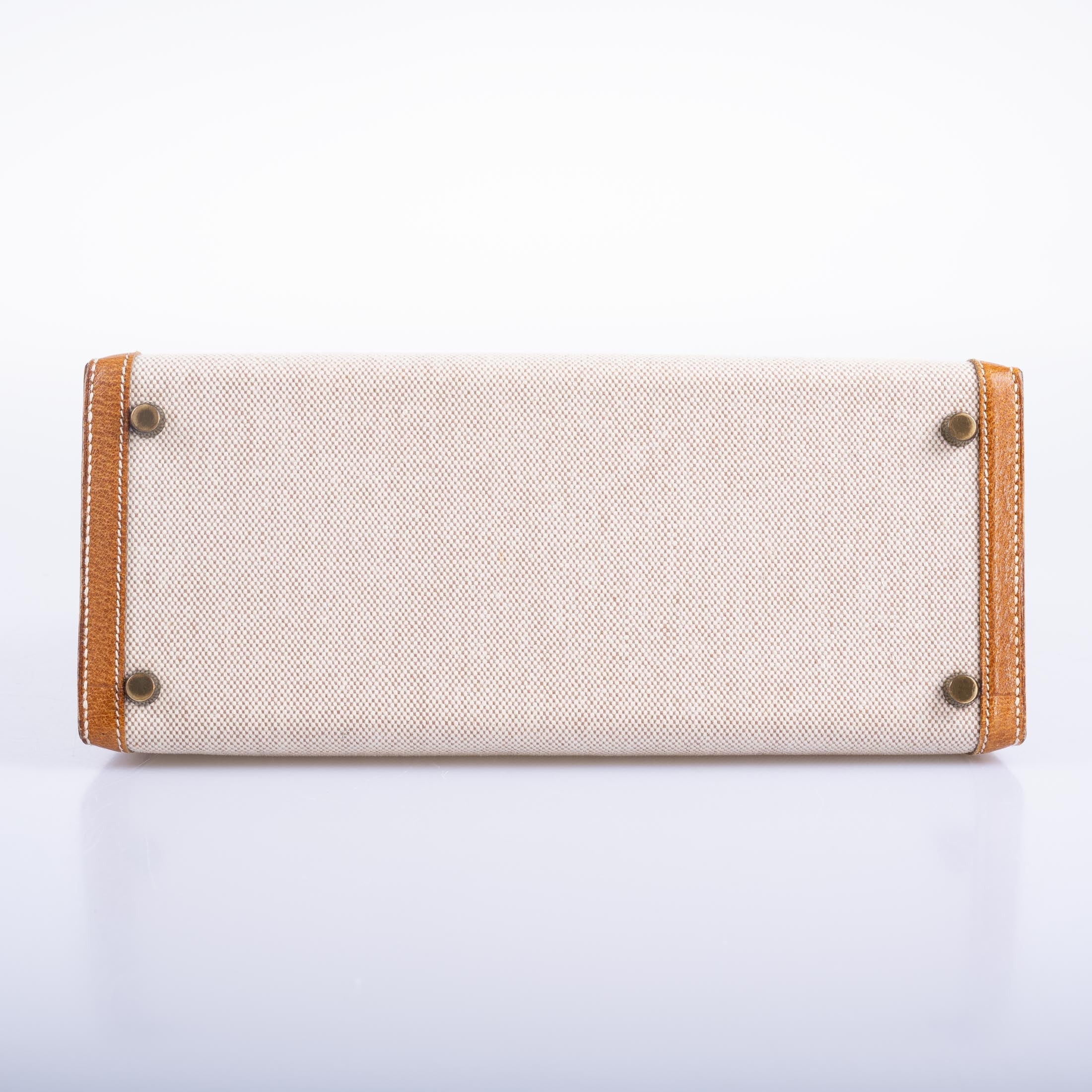 Vintage Hermès Kelly 28 Sellier Naturel & Écru Toile H and Peau Porc Gold Hardware