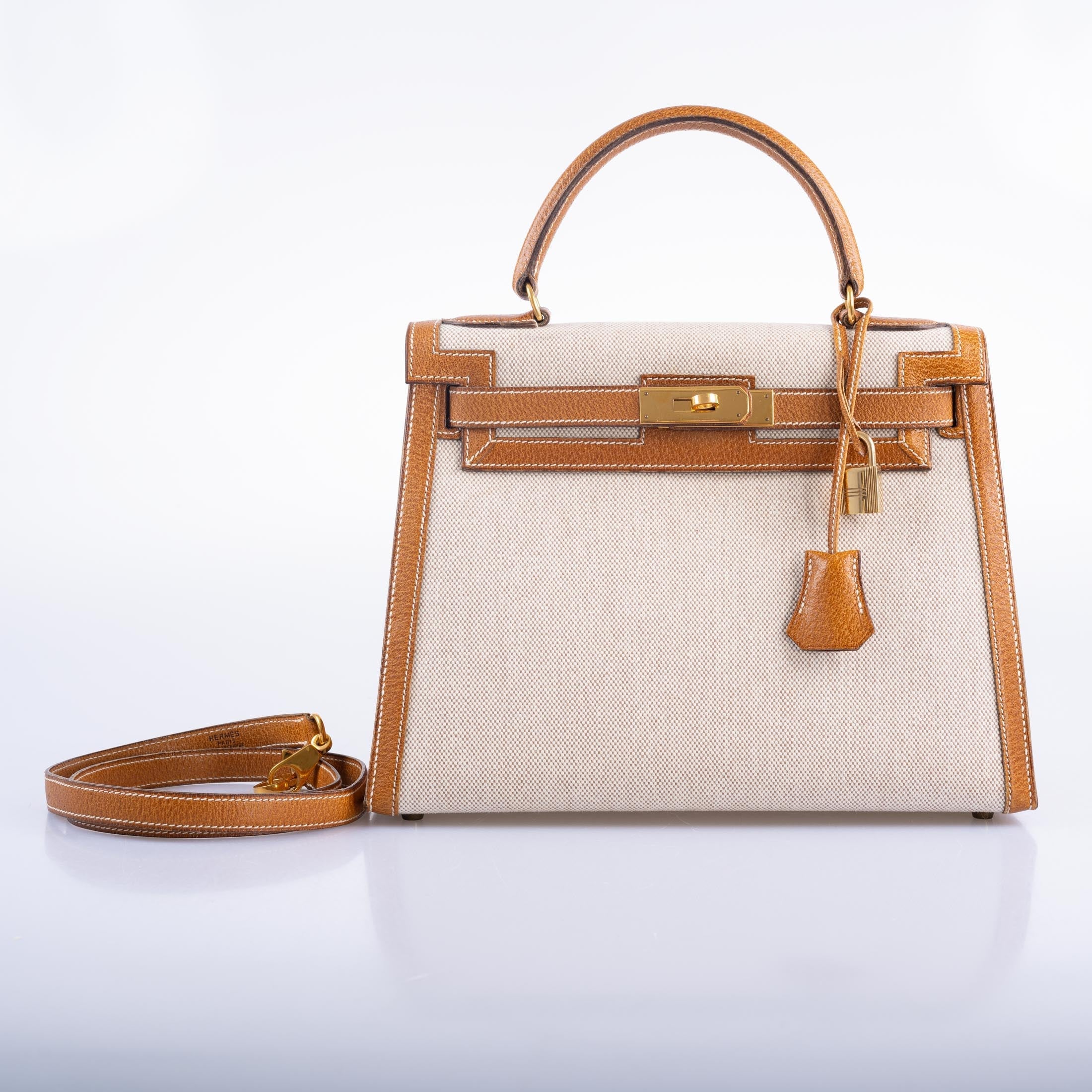 Vintage Hermès Kelly 28 Sellier Naturel & Écru Toile H and Peau Porc Gold Hardware