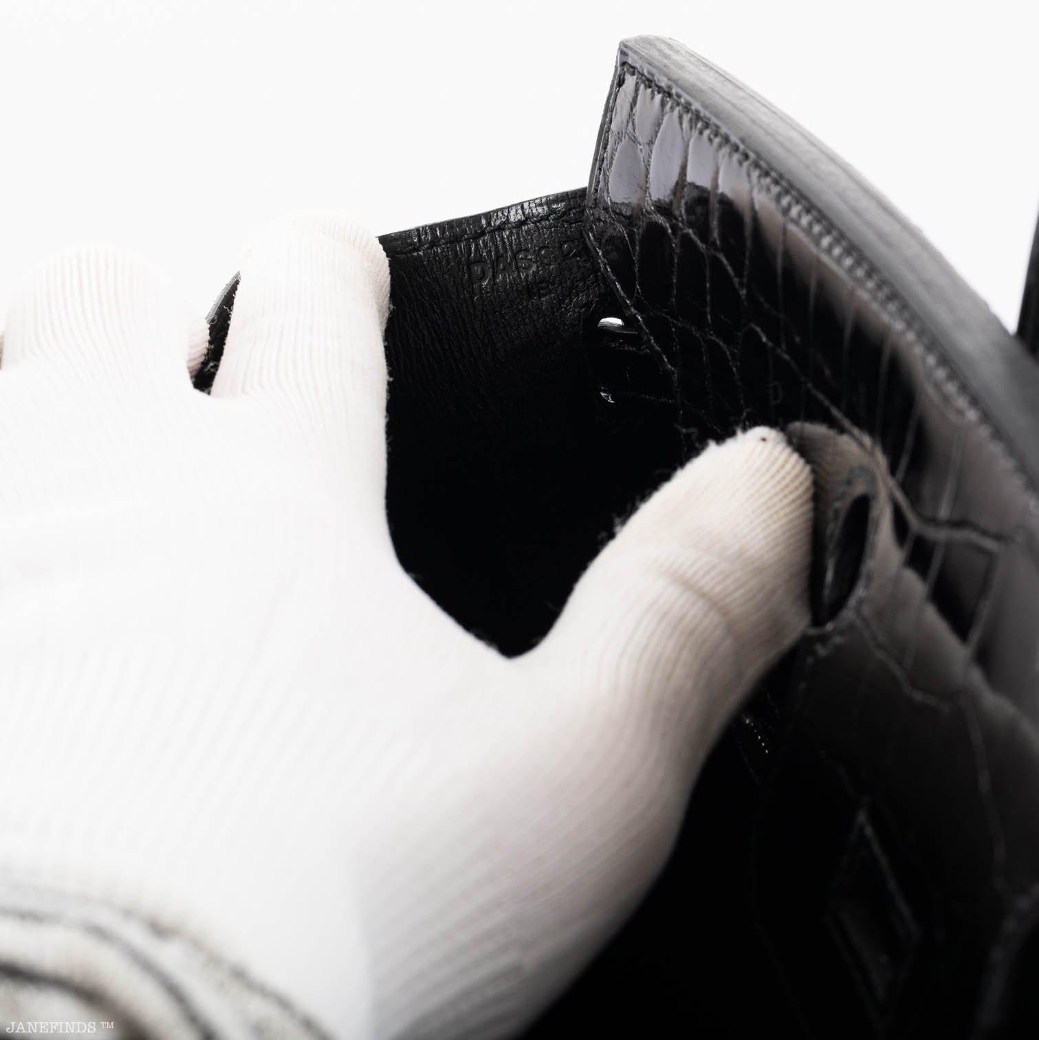 Hermès Birkin 25 Shiny Black Niloticus Crocodile with Palladium Hardware - 2019, D