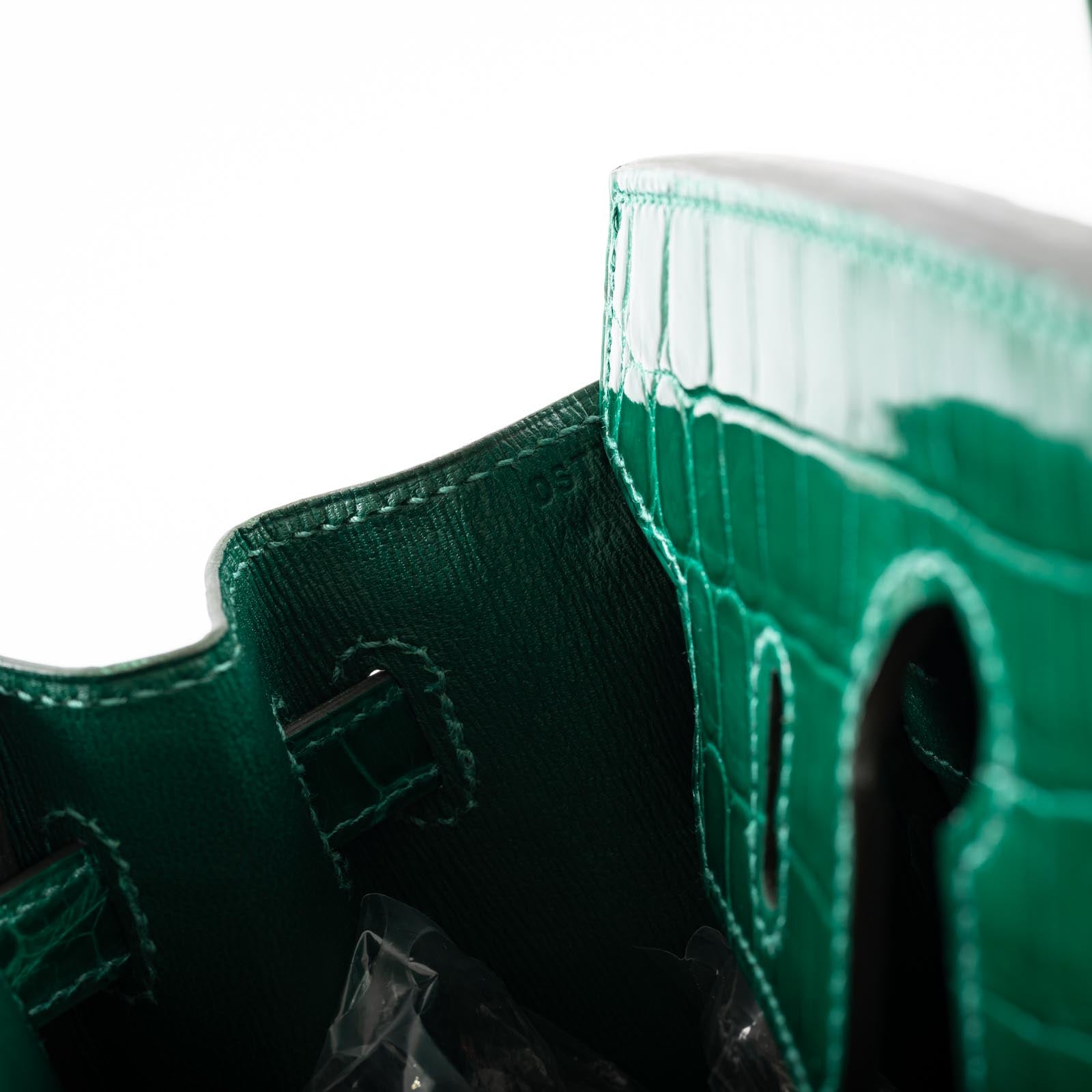 Hermès Birkin 25 Vert Emerald Shiny Niloticus Crocodile Gold Hardware