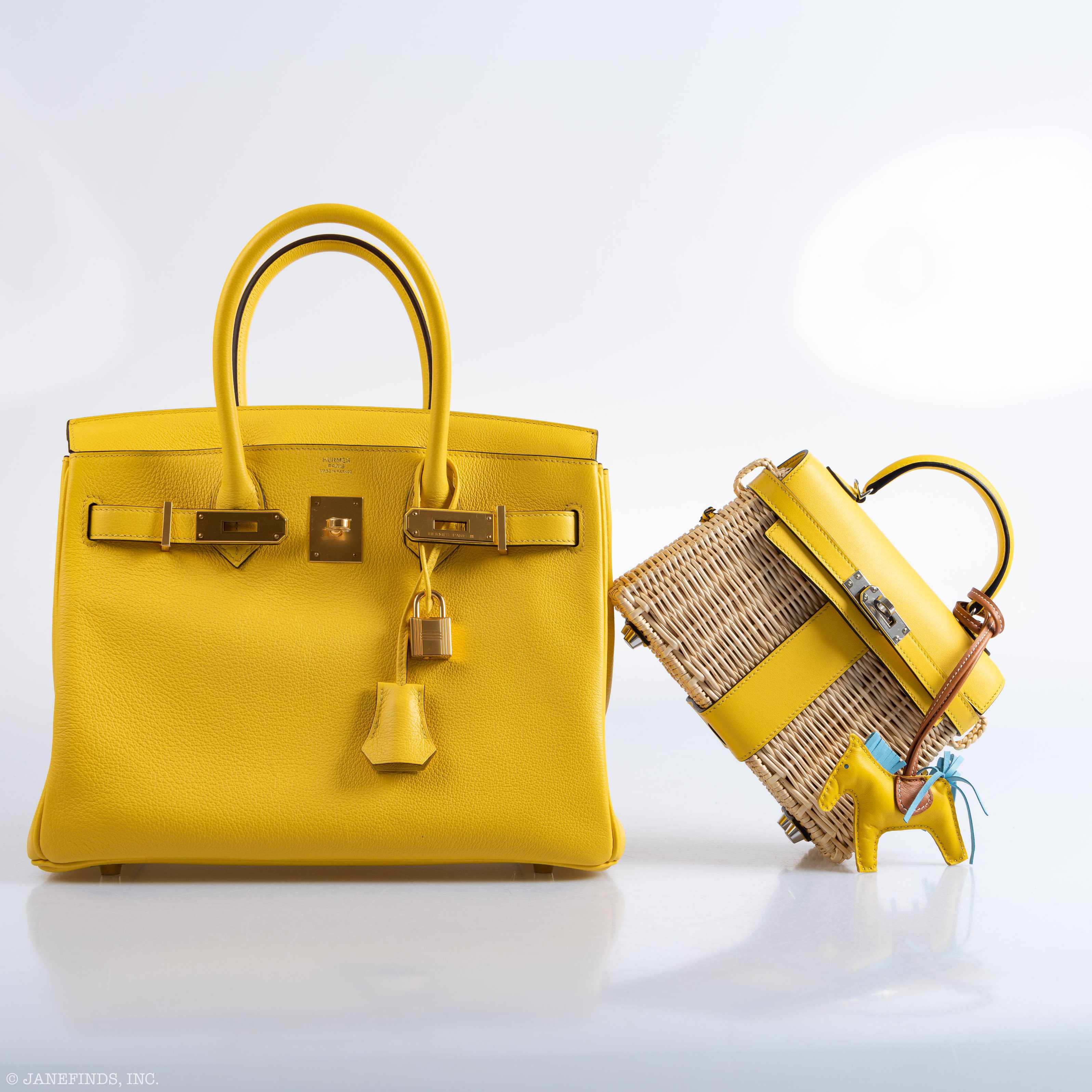 Hermès Birkin 30 Jaune De Naples Taurillon Novillo Gold Hardware