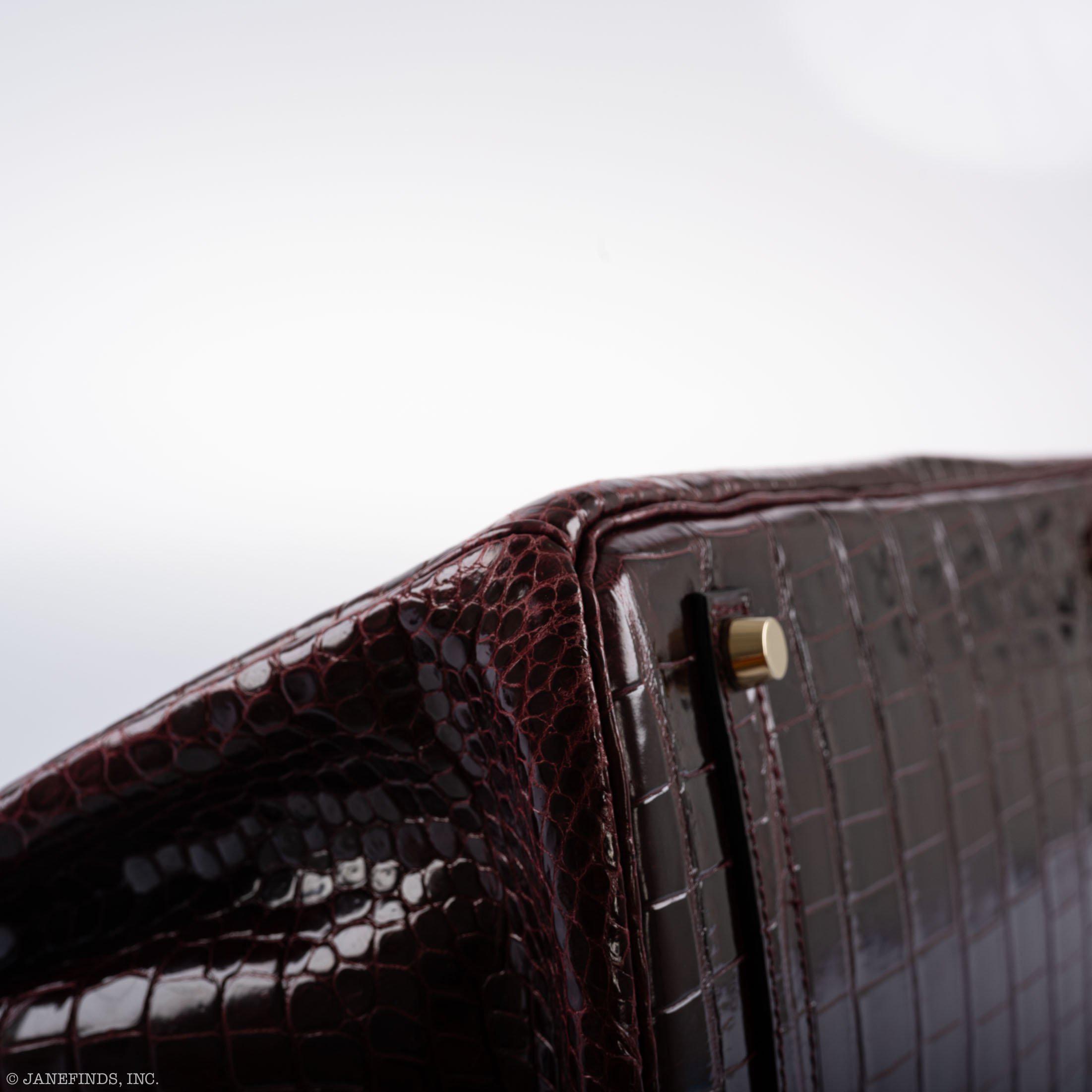 Hermès Birkin 35 Bordeaux Porosus Crocodile Gold Hardware - 2009, M Square