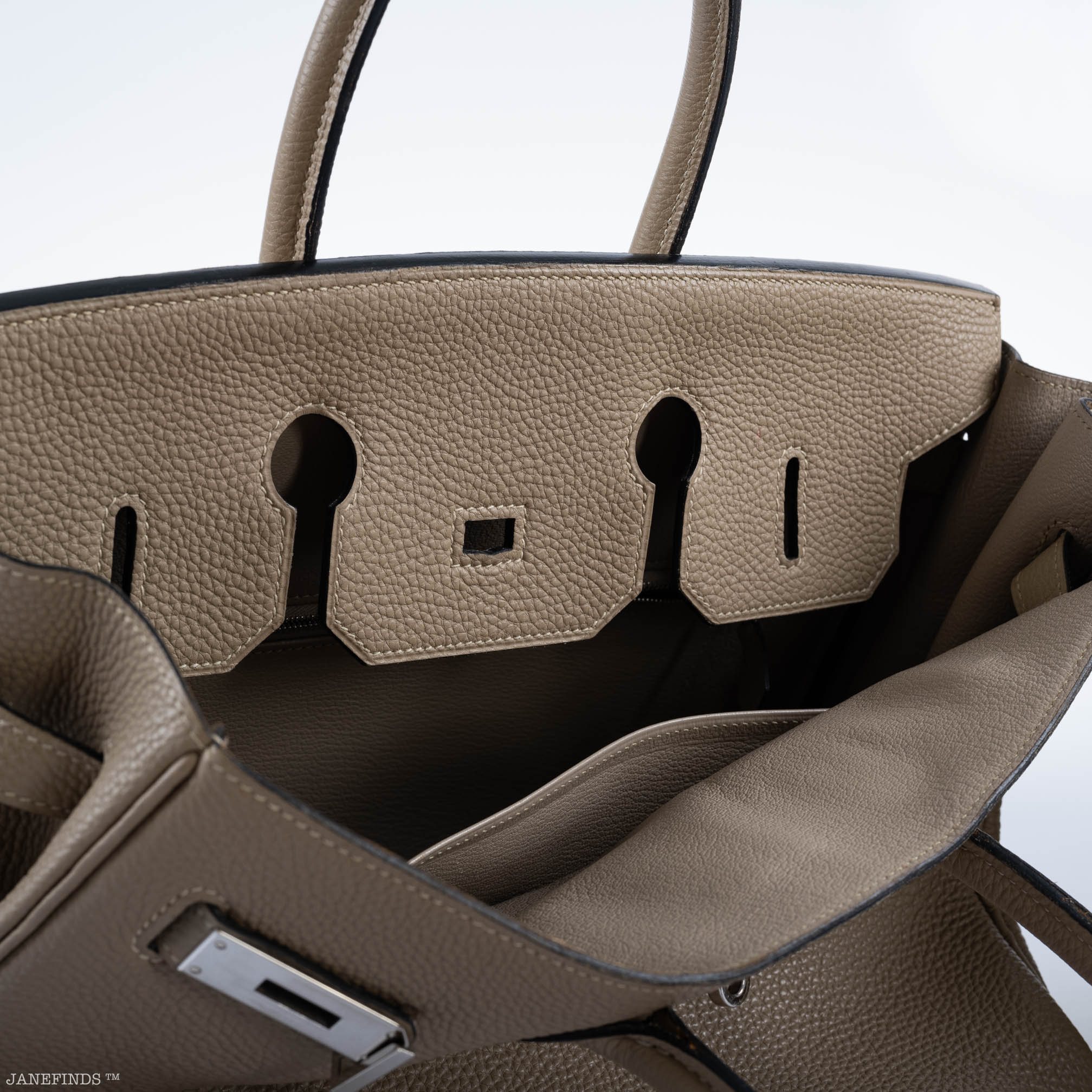 Hermès Birkin 35 Gris Tourterelle Togo with Palladium Hardware - 2009, M Square