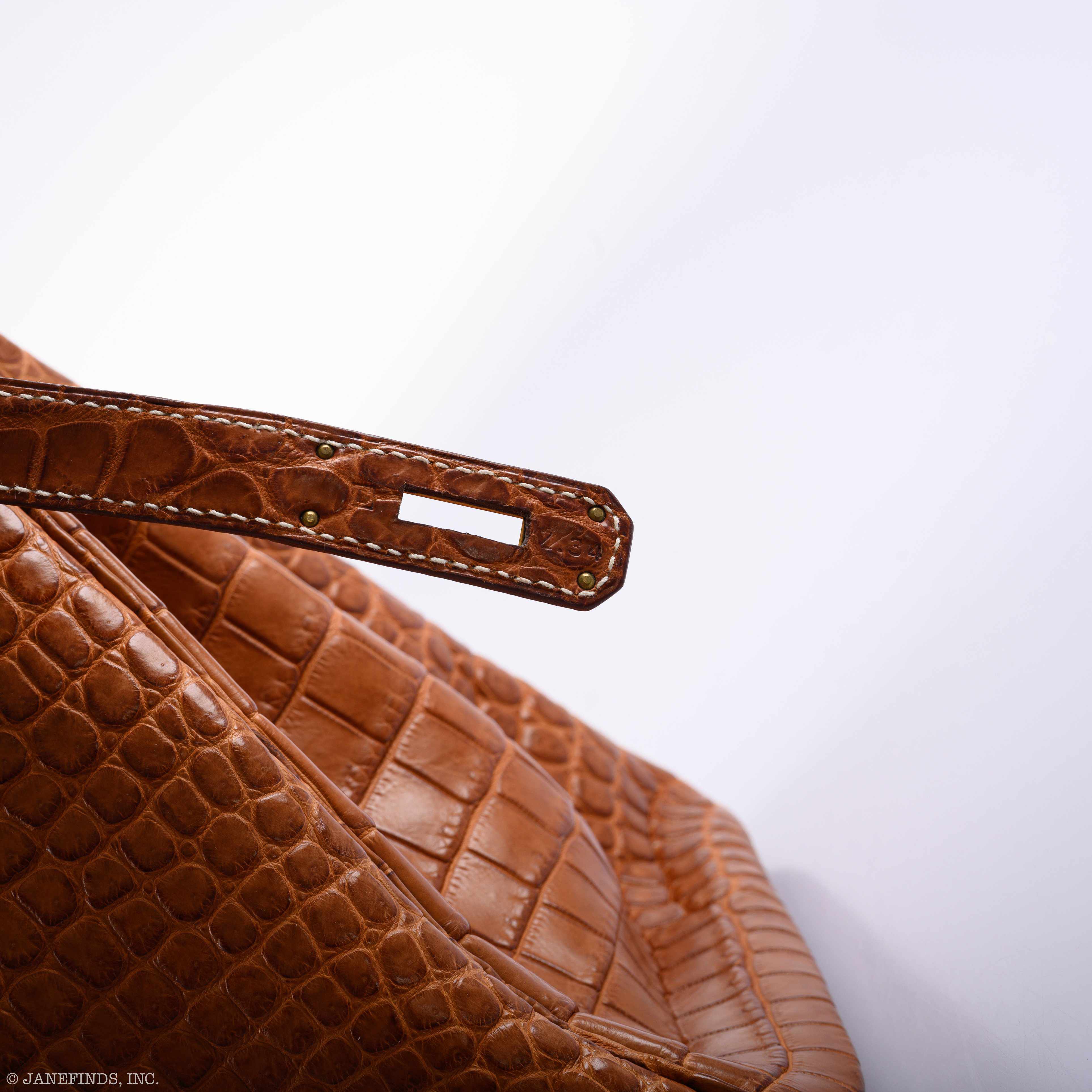 Hermès Birkin 35 Matte Fauve Barenia Porosus Crocodile Gold Hardware - 2008, L Square