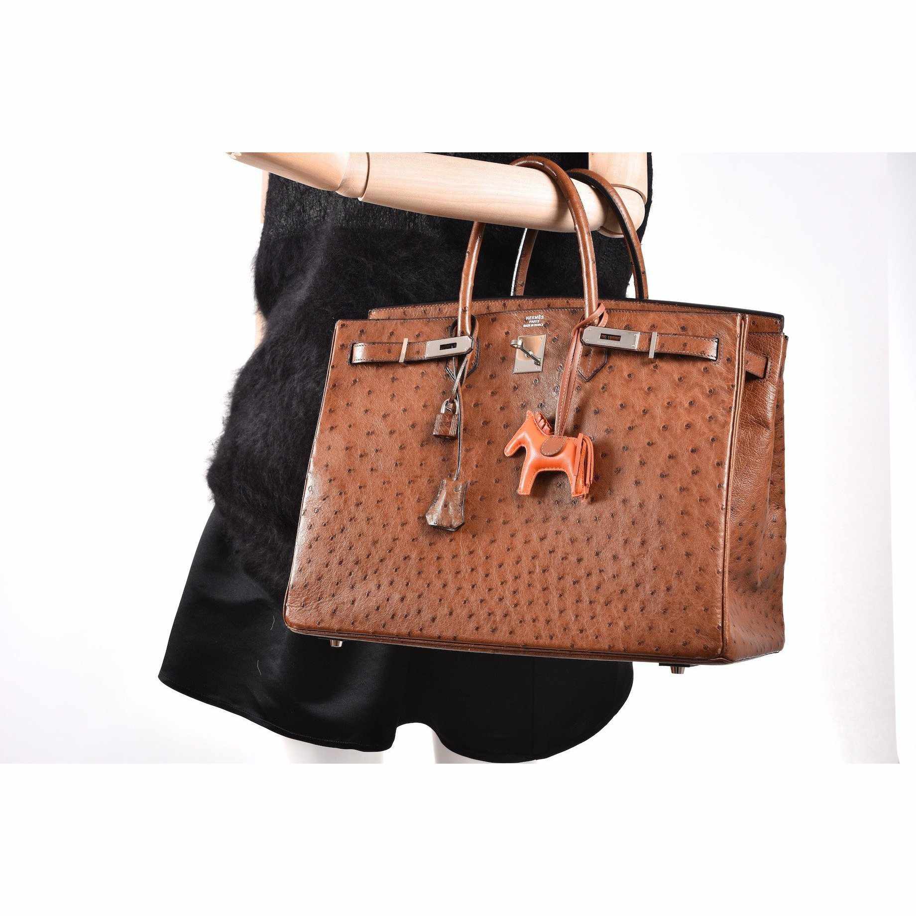 Hermès Birkin 40 Noisette Chevre Leather Beige Ostrich Palladium Hardware