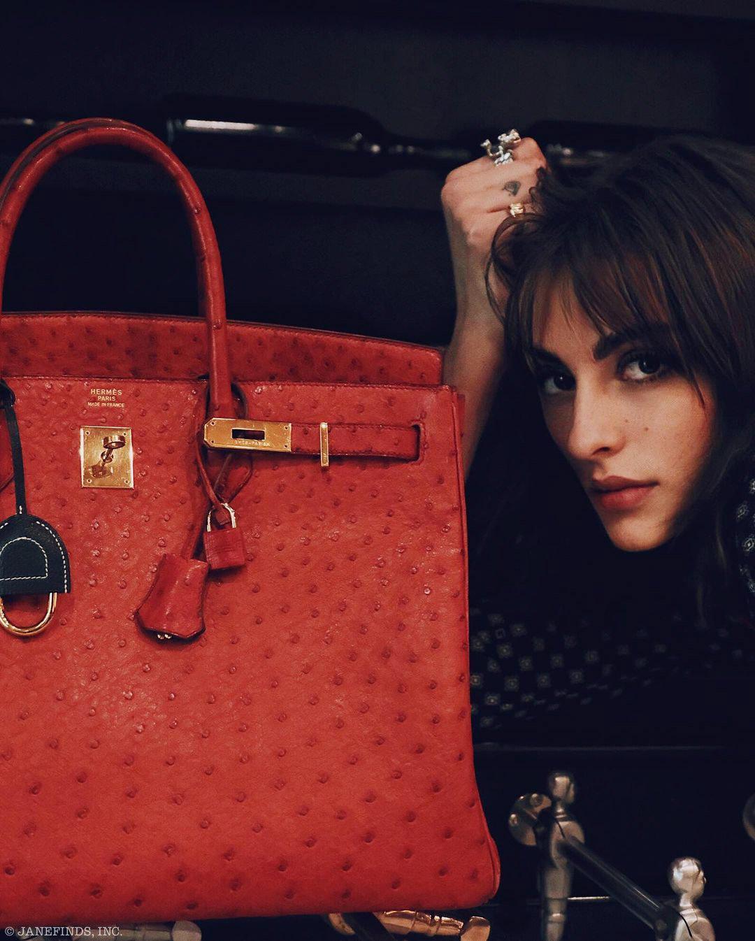 Hermès Birkin 40 Rouge Vif Ostrich with Gold Hardware