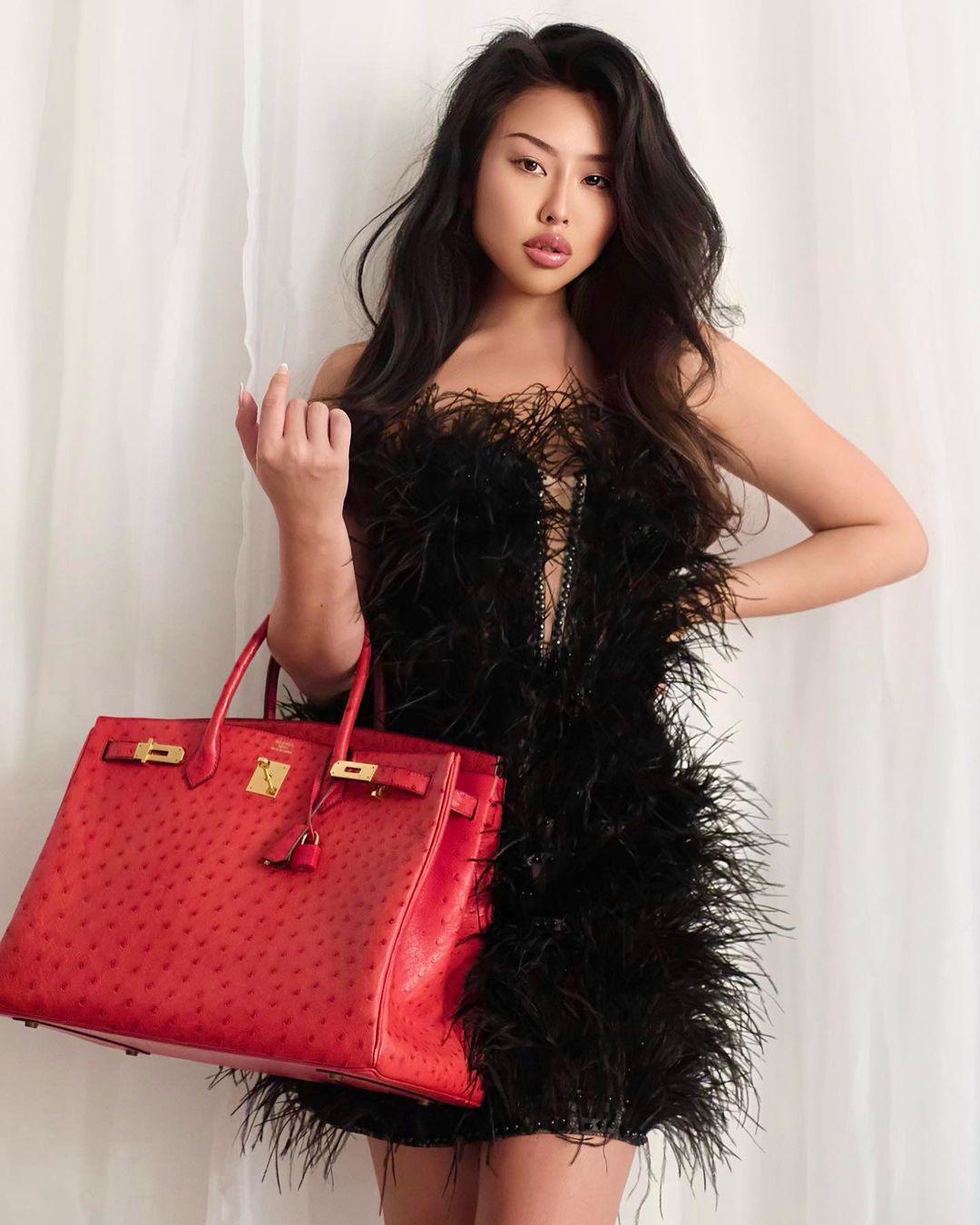 Hermès Birkin 40 Rouge Vif Ostrich with Gold Hardware