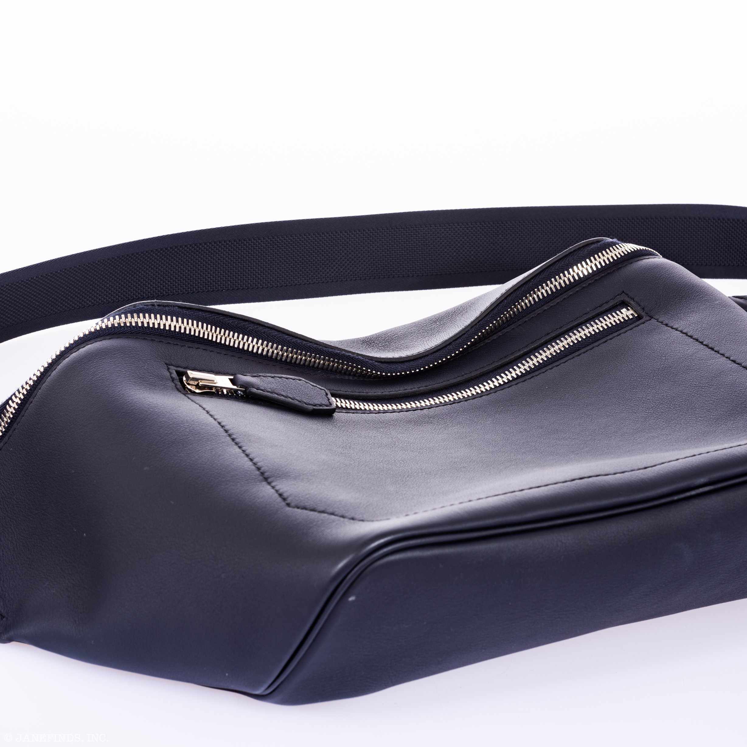 Hermès Cityslide Blue Indigo Cross PM Unisex Taurillon Cristobal