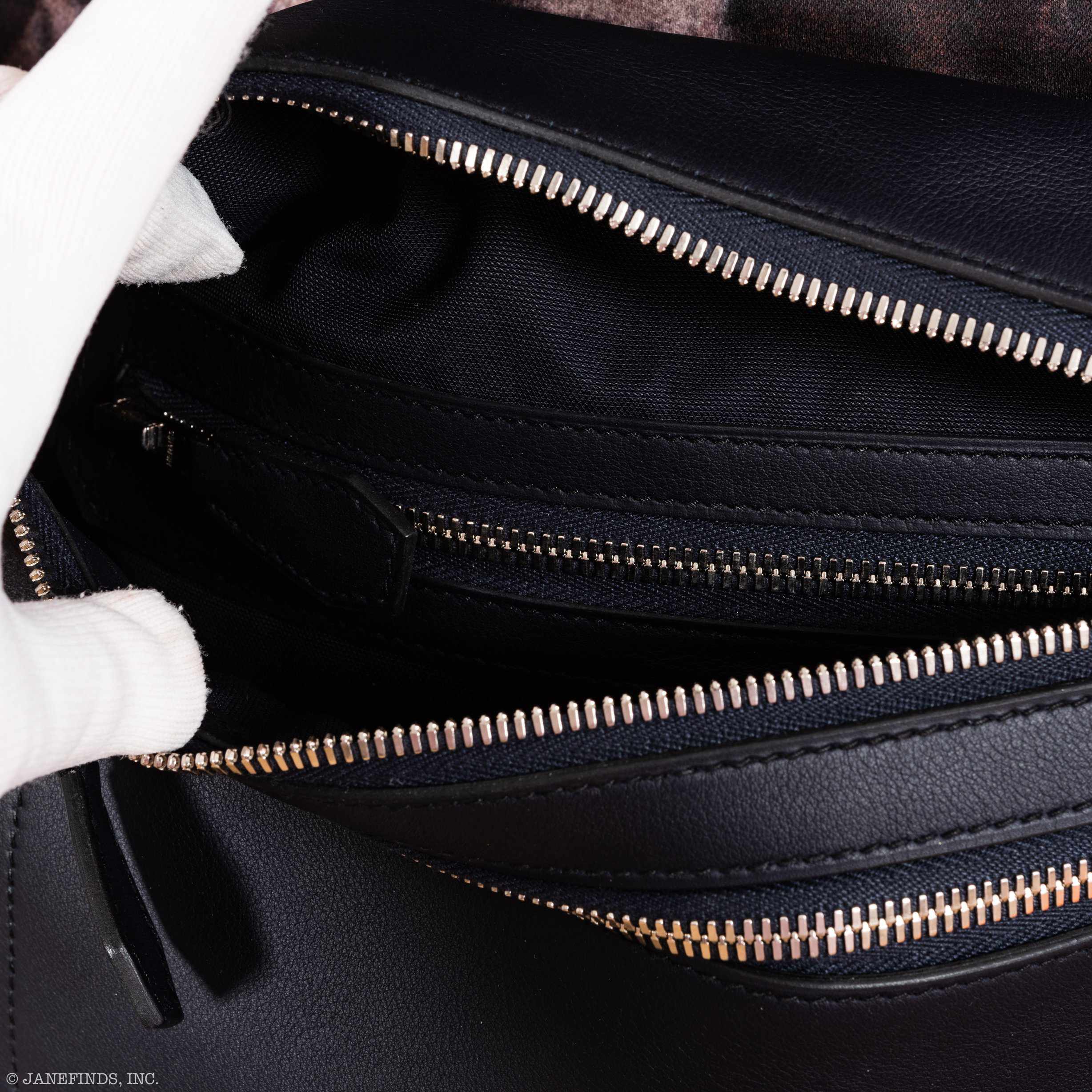 Hermès Cityslide Blue Indigo Cross PM Unisex Taurillon Cristobal - Limited Edition