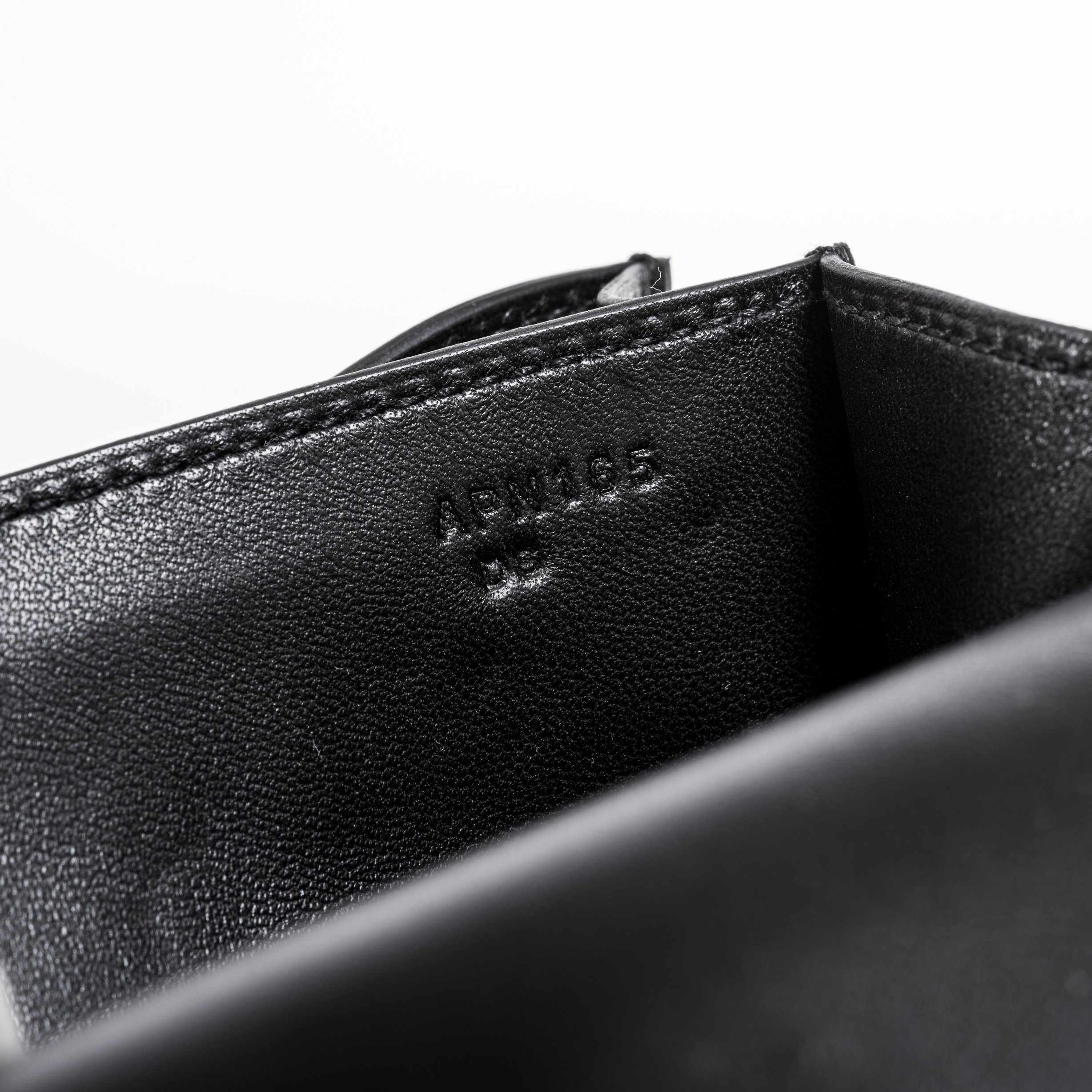 Hermès Constance 18 Black Noir Evercalf Palladium Hardware