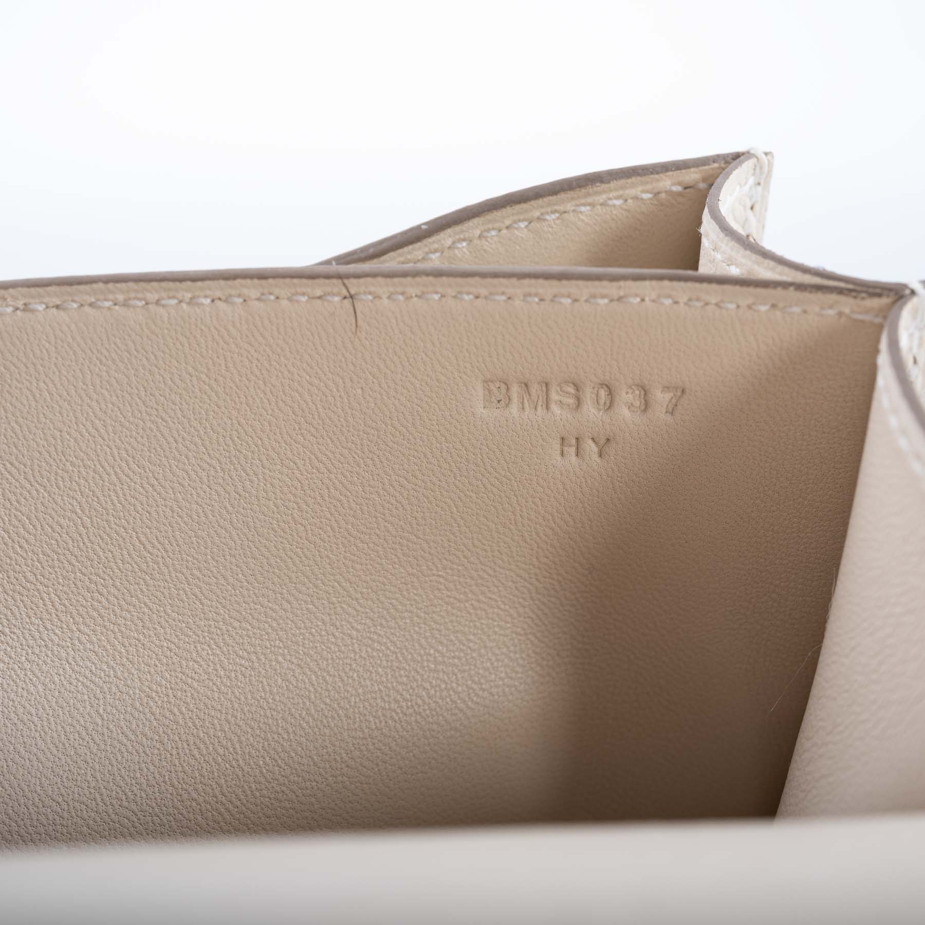 Hermès Constance 18 Craie Epsom Gold Hardware