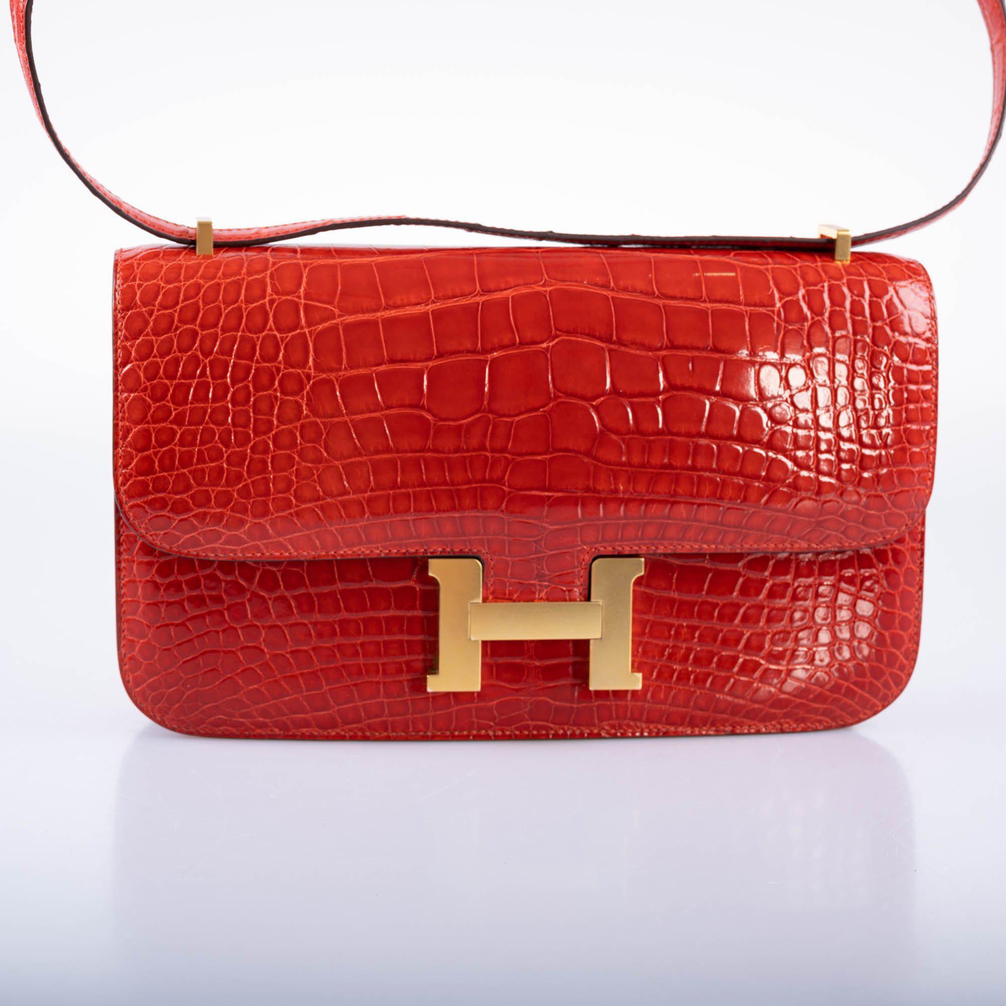 Hermès Constance Elan 25 Rouge de Coeur Shiny Alligator Gold Hardware