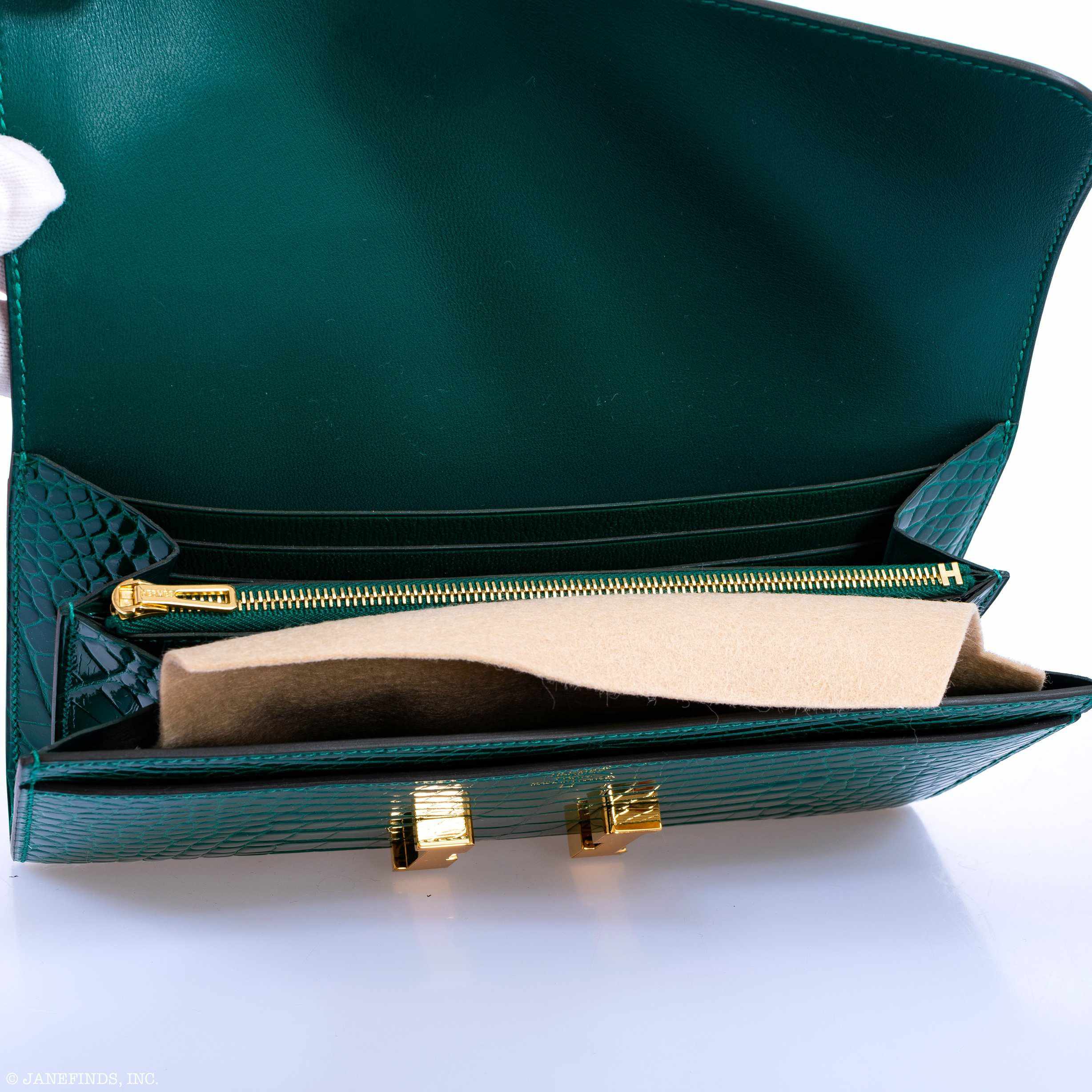 Hermès Constance Long Wallet Polished Emerald Alligator Gold Plated 'H' Closure