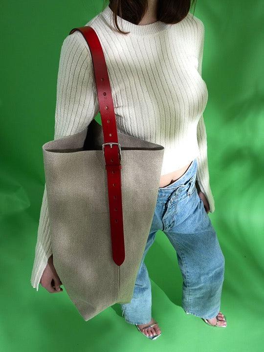 Hermès Etriviere Shoulder MM Burlap & Rouge Vif Vache Hunter with Palladium Hardware