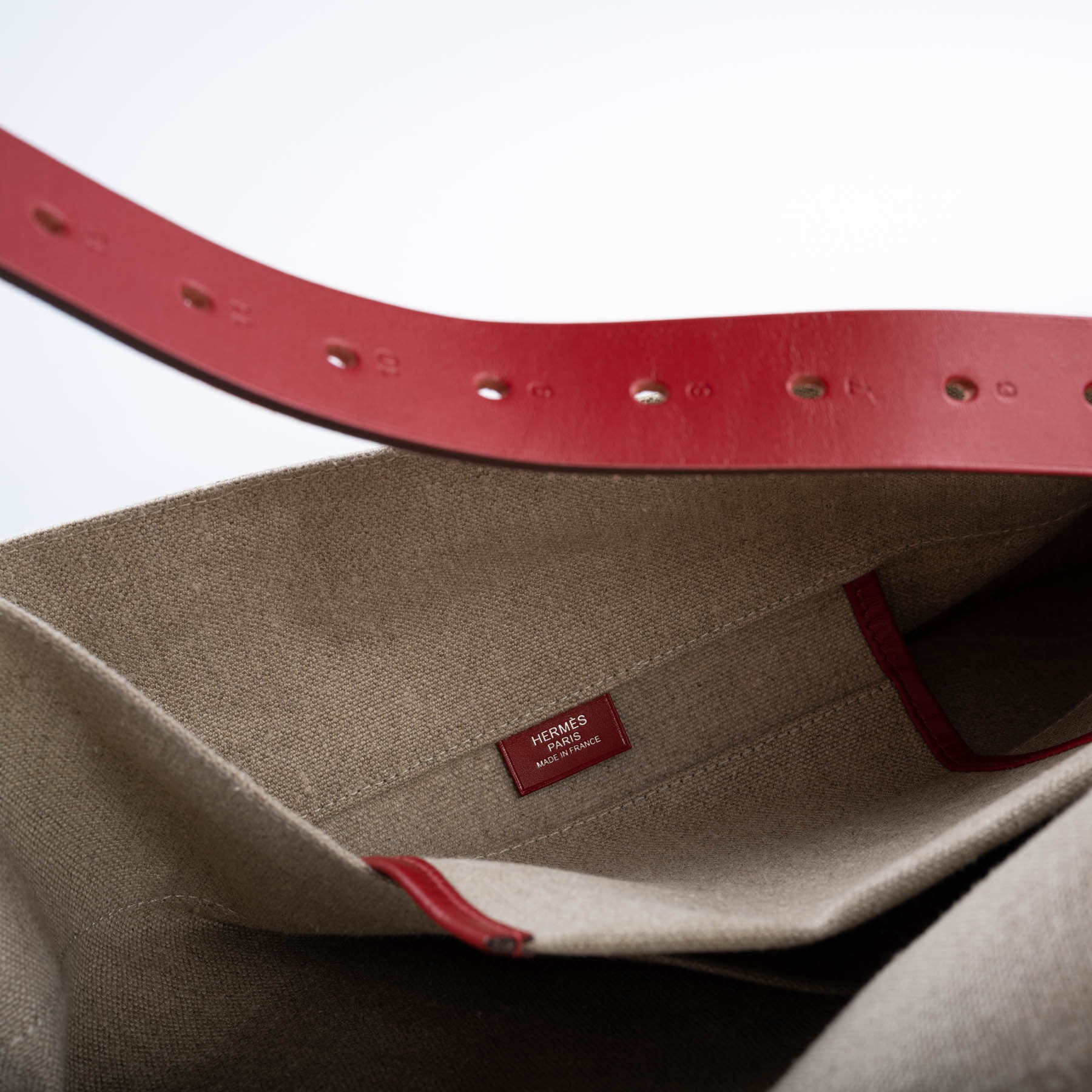 Hermès Etriviere Shoulder MM Burlap & Rouge Vif Vache Hunter with Palladium Hardware