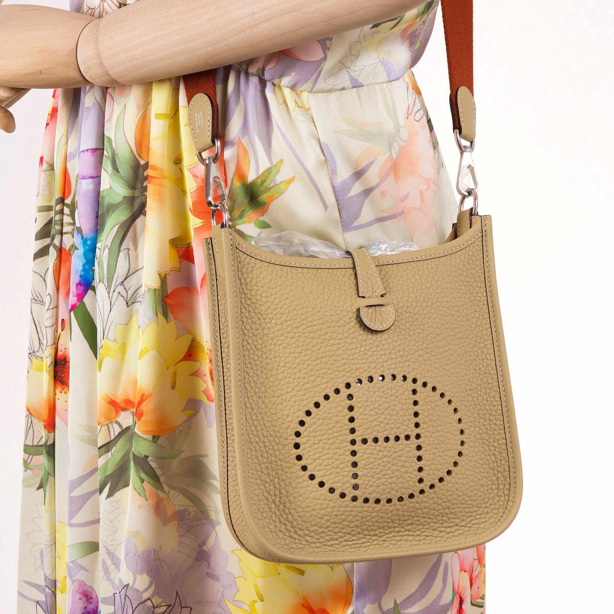 Hermès Evelyne Trench Clemence Amazone Strap