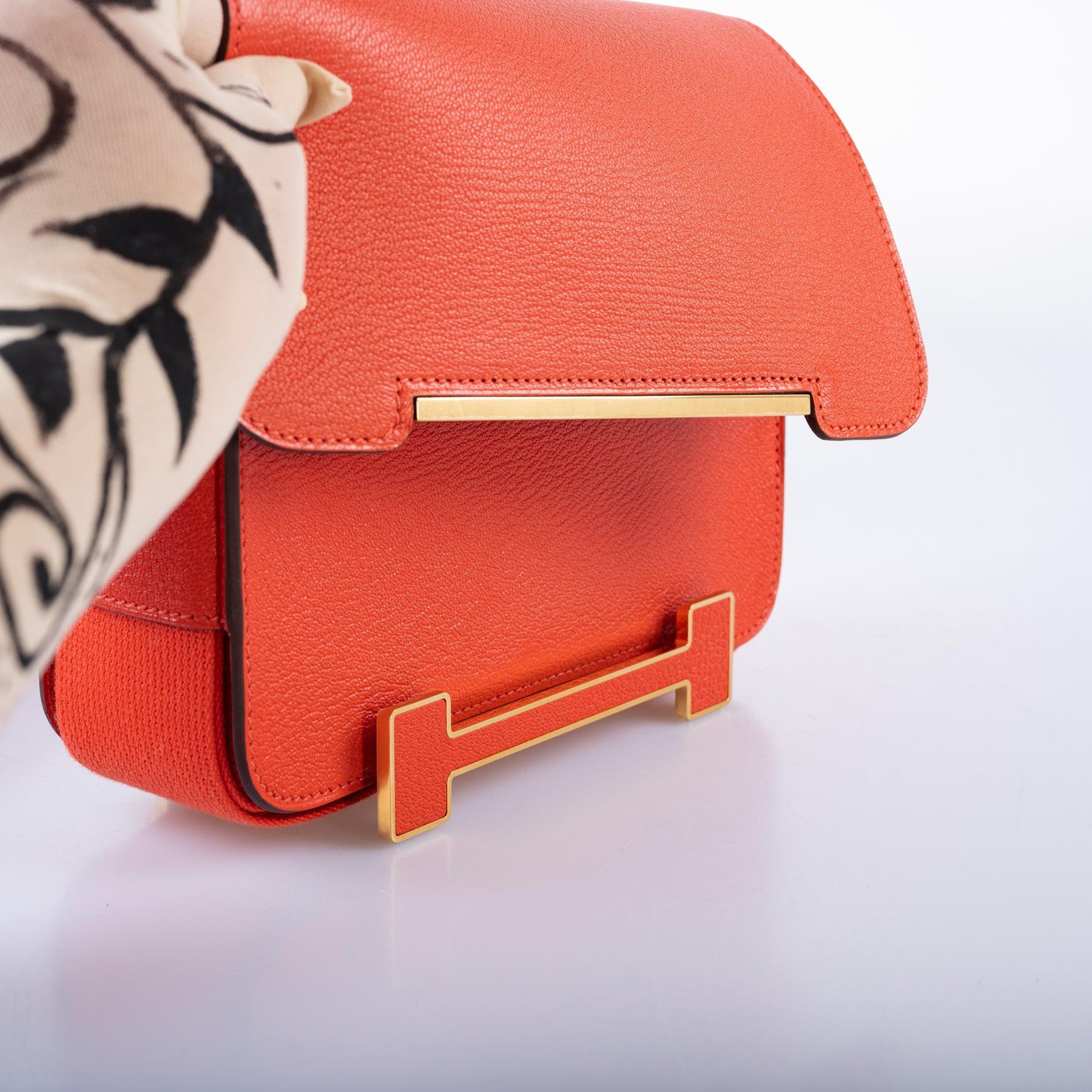 Hermès Geta Bag Capucine Mysore Goatskin with Gold Hardware