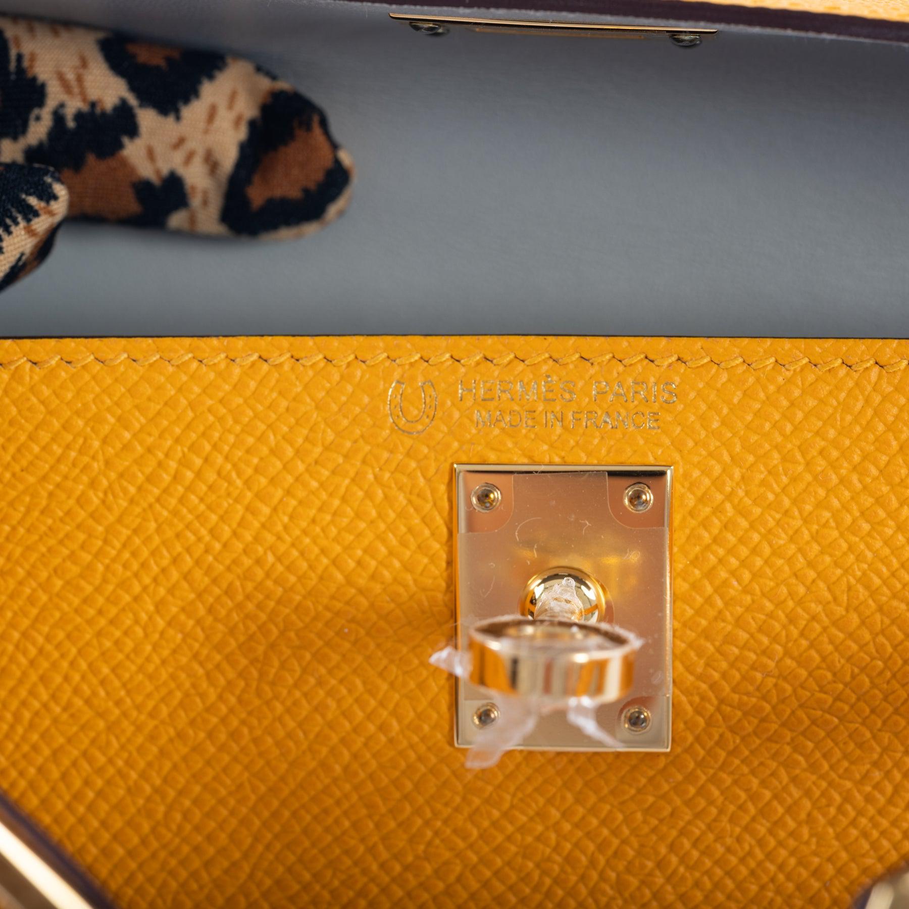 Hermès HSS Kelly 20 Mini II Sellier Moutard Epsom & Gris Perle Gold Hardware