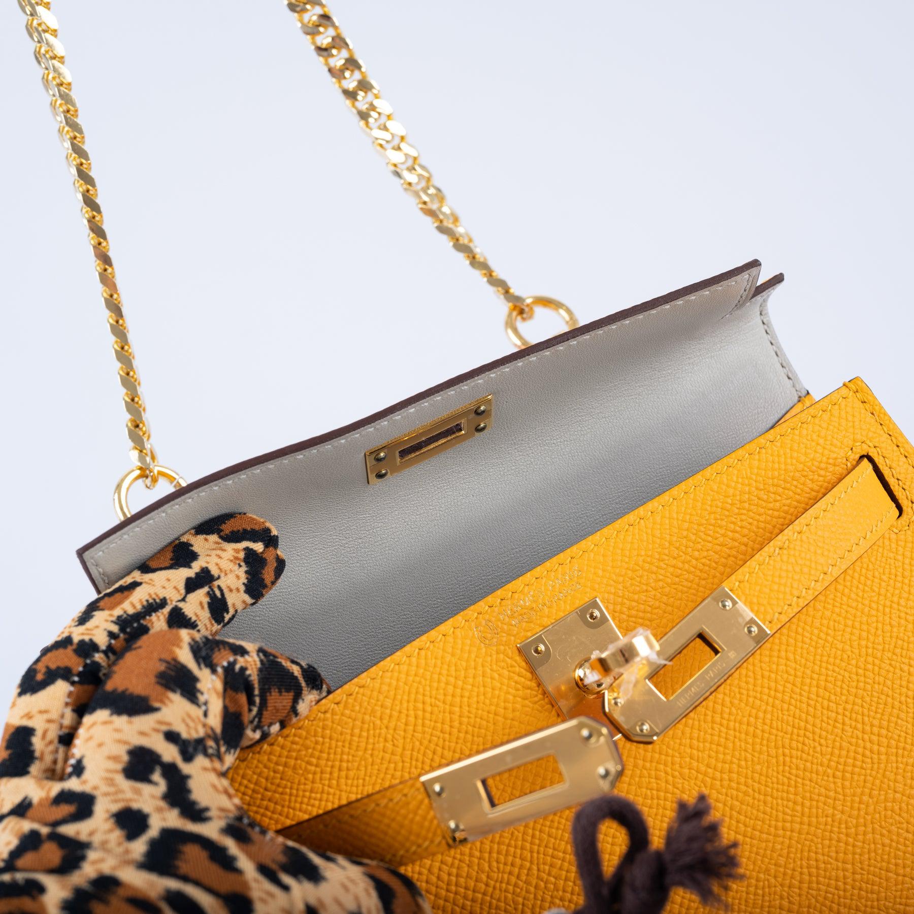 Hermès HSS Kelly 20 Mini II Sellier Moutard Epsom & Gris Perle Gold Hardware