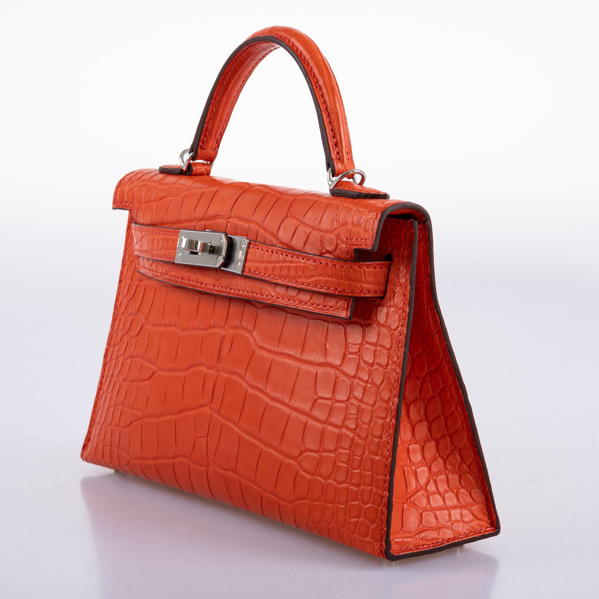 Hermès Kelly 20 Mini II Poppy Matte Alligator Palladium Hardware- 2021, Z