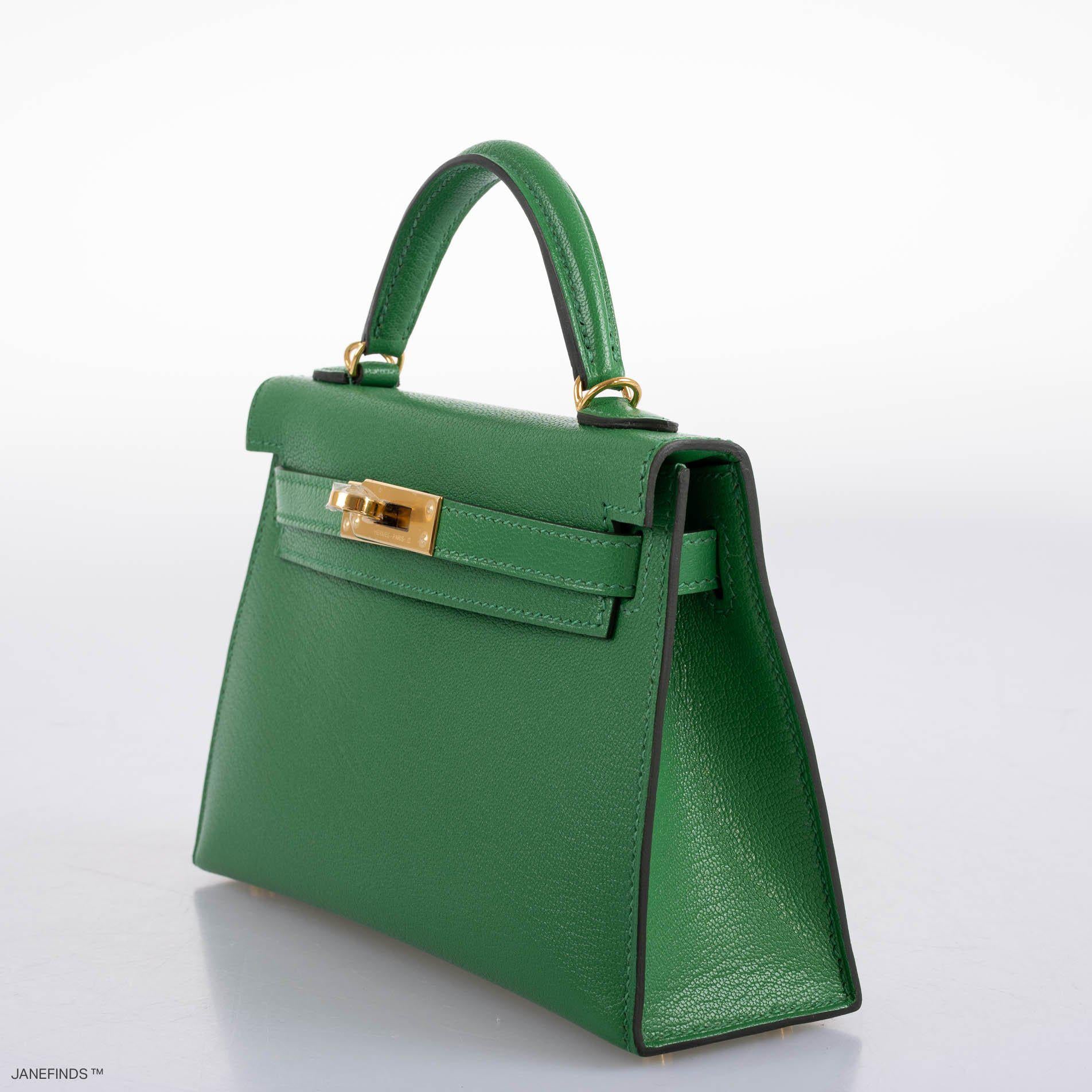 Hermès Kelly 20 Mini II Sellier Bambou Chevre with Gold Hardware - 2021, Z