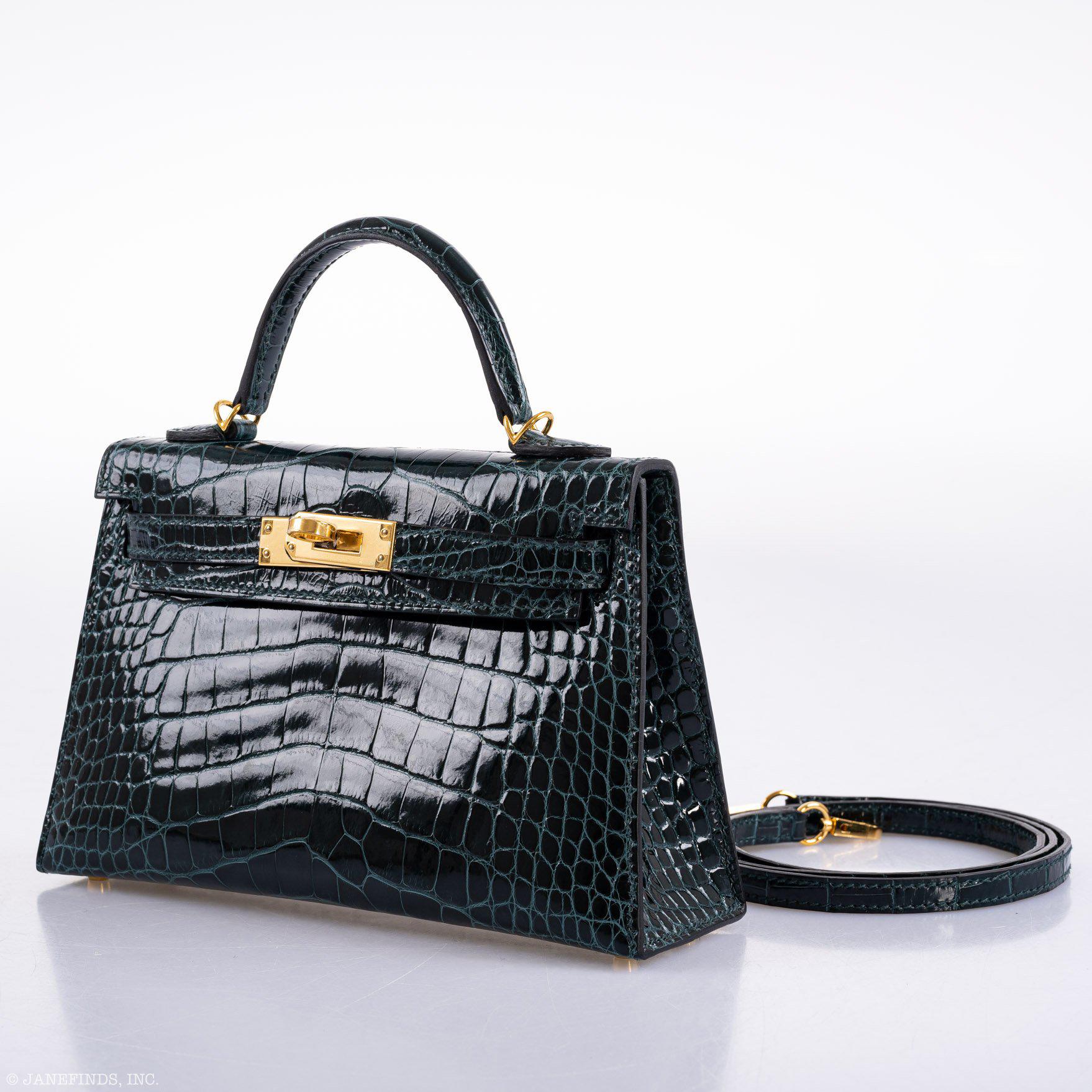 Hermès Kelly 20 Mini II Sellier Vert Cypress Alligator Gold Hardware - 2019, D