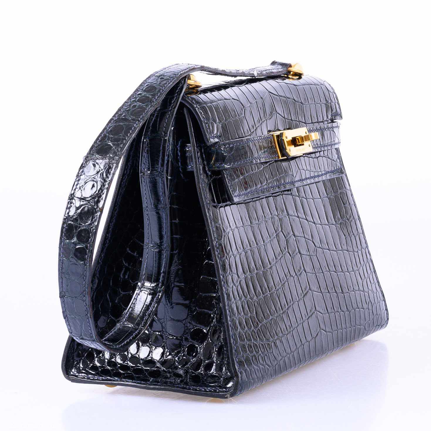 Hermès Kelly 20 Mini Sellier Shoulder Black Porosus Crocodile Gold Hardware - 1981