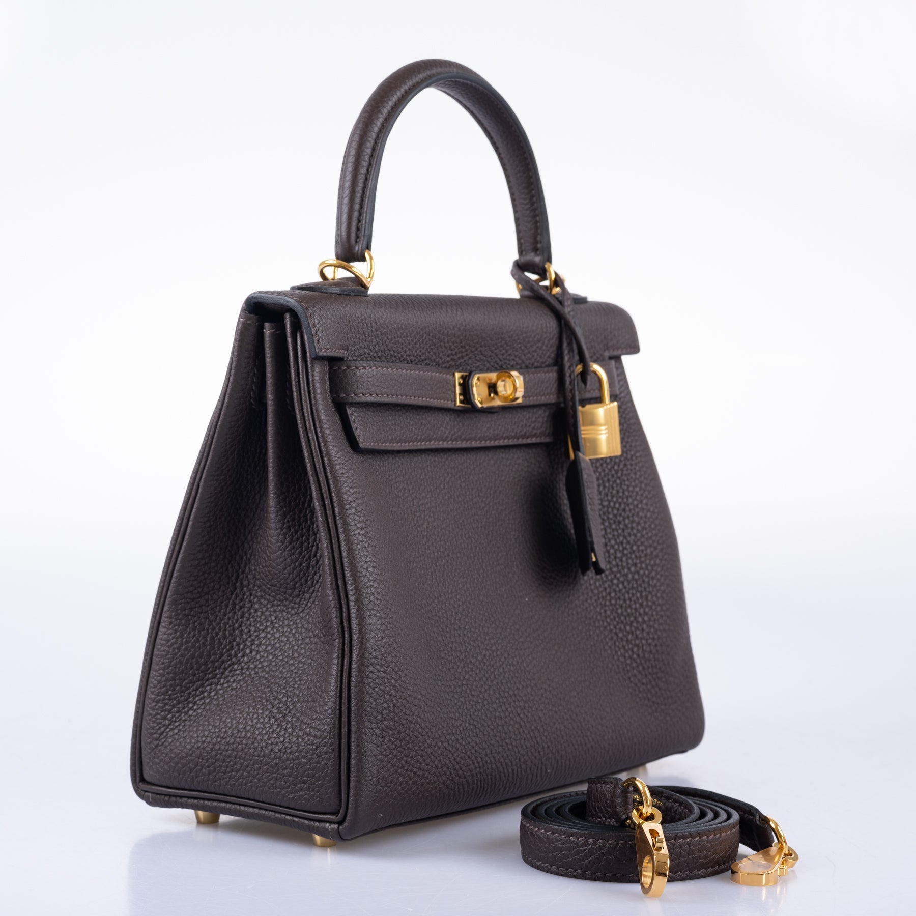 Hermès Kelly 25 Retourne Ebene Togo Gold Hardware