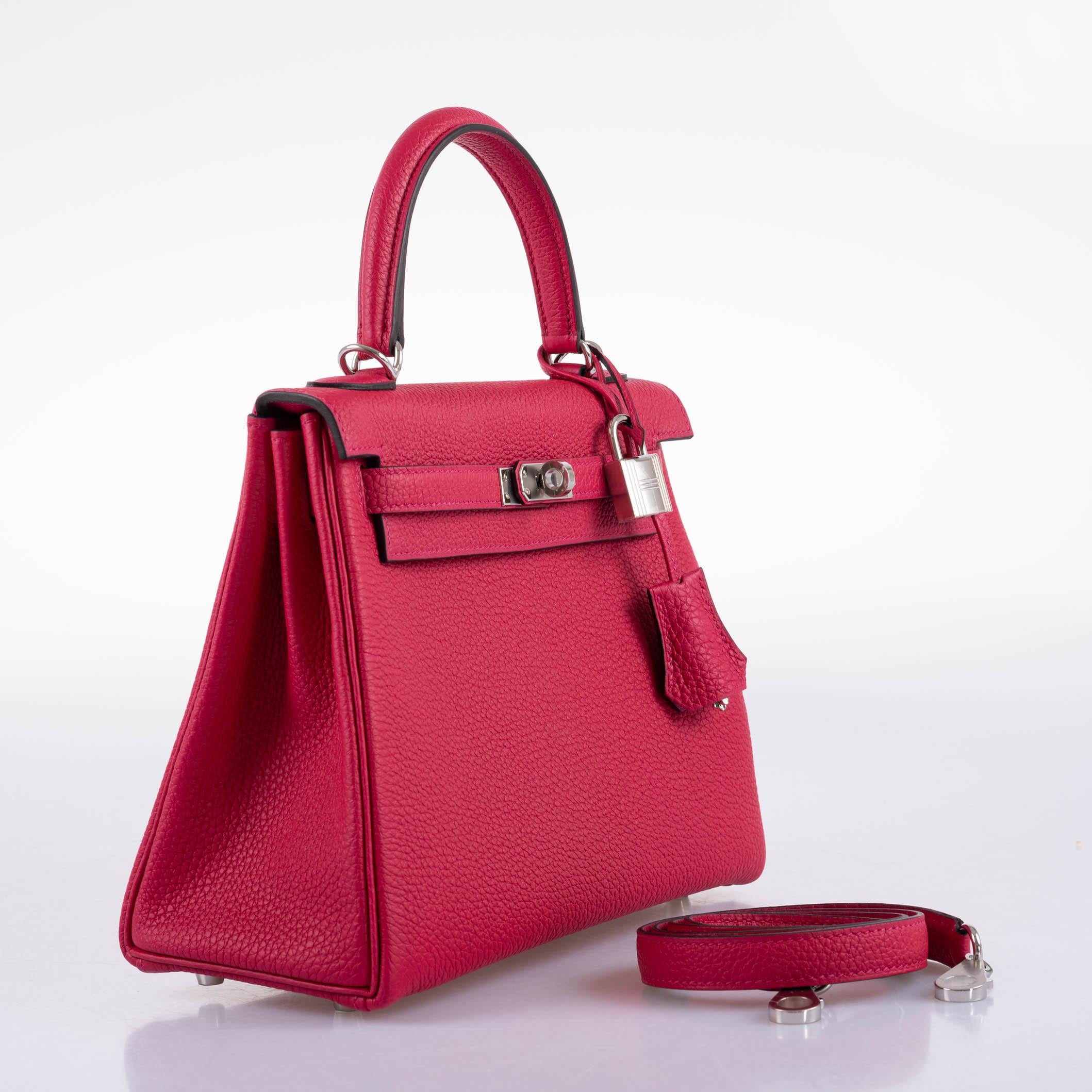 Hermès Kelly 25 Retourne Framboise Togo Palladium Hardware - 2021, Z