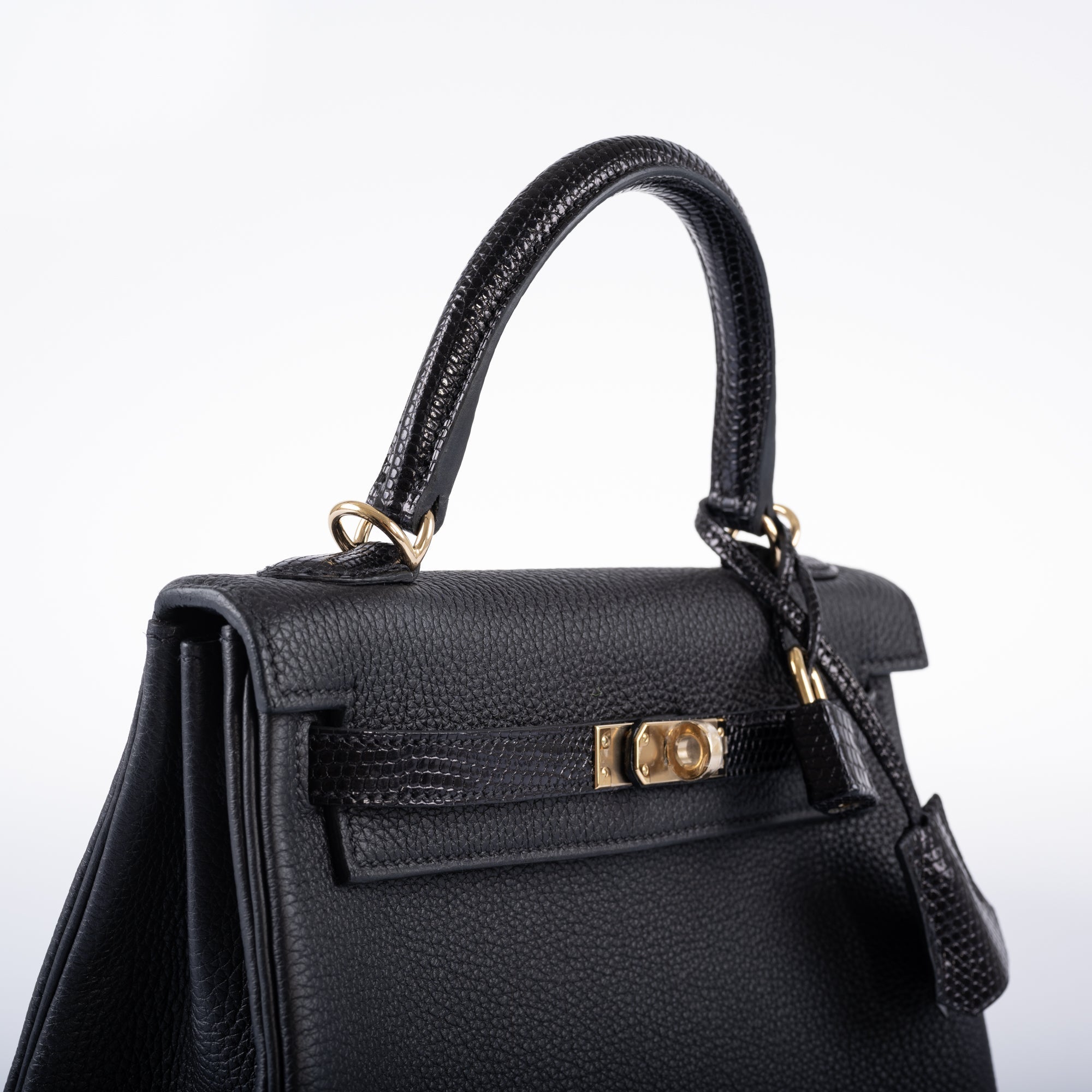 Hermès Kelly 25 Retourne Touch Black Lizard & Togo with Gold Hardware