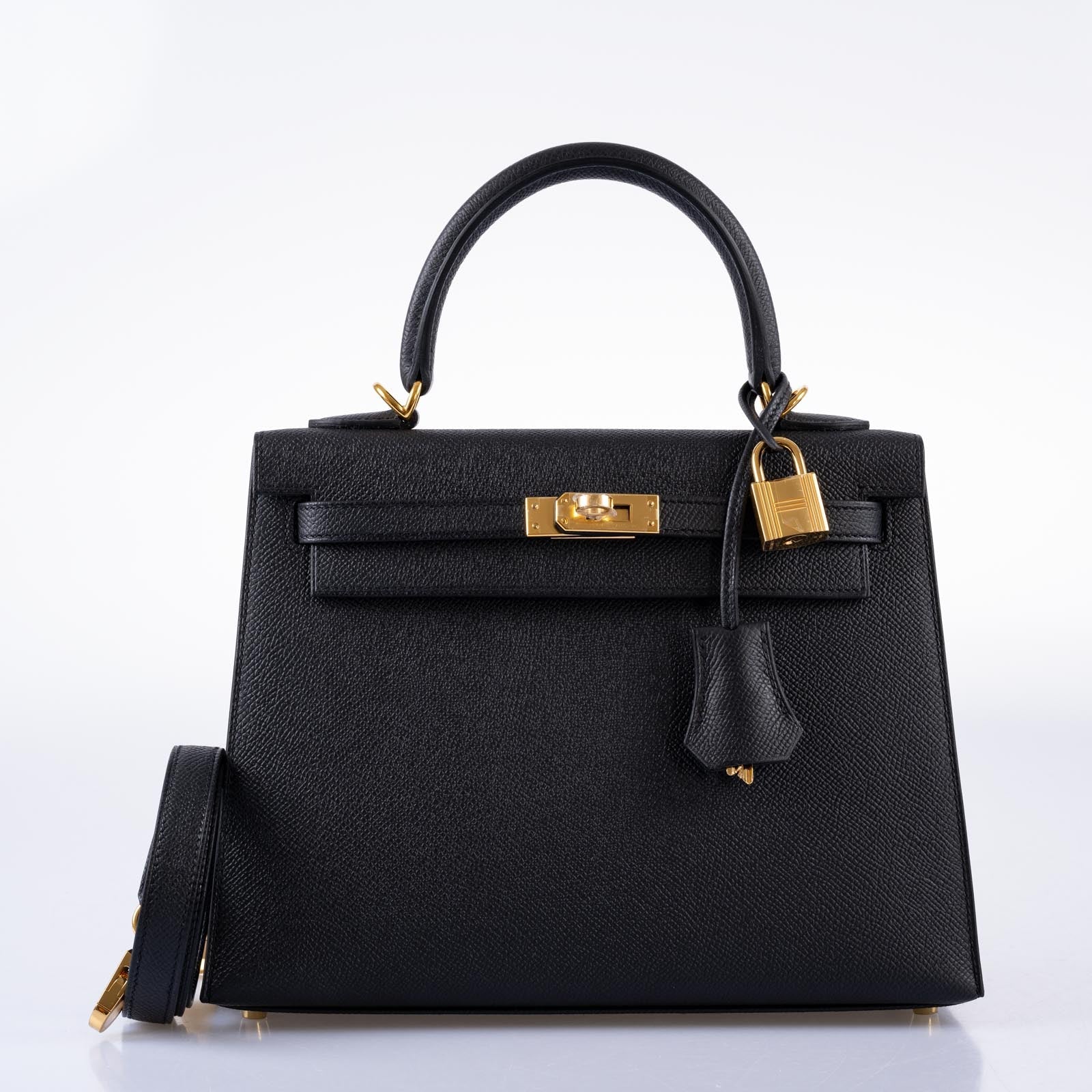 Hermès Kelly 25 Sellier Black Epsom with Gold Hardware