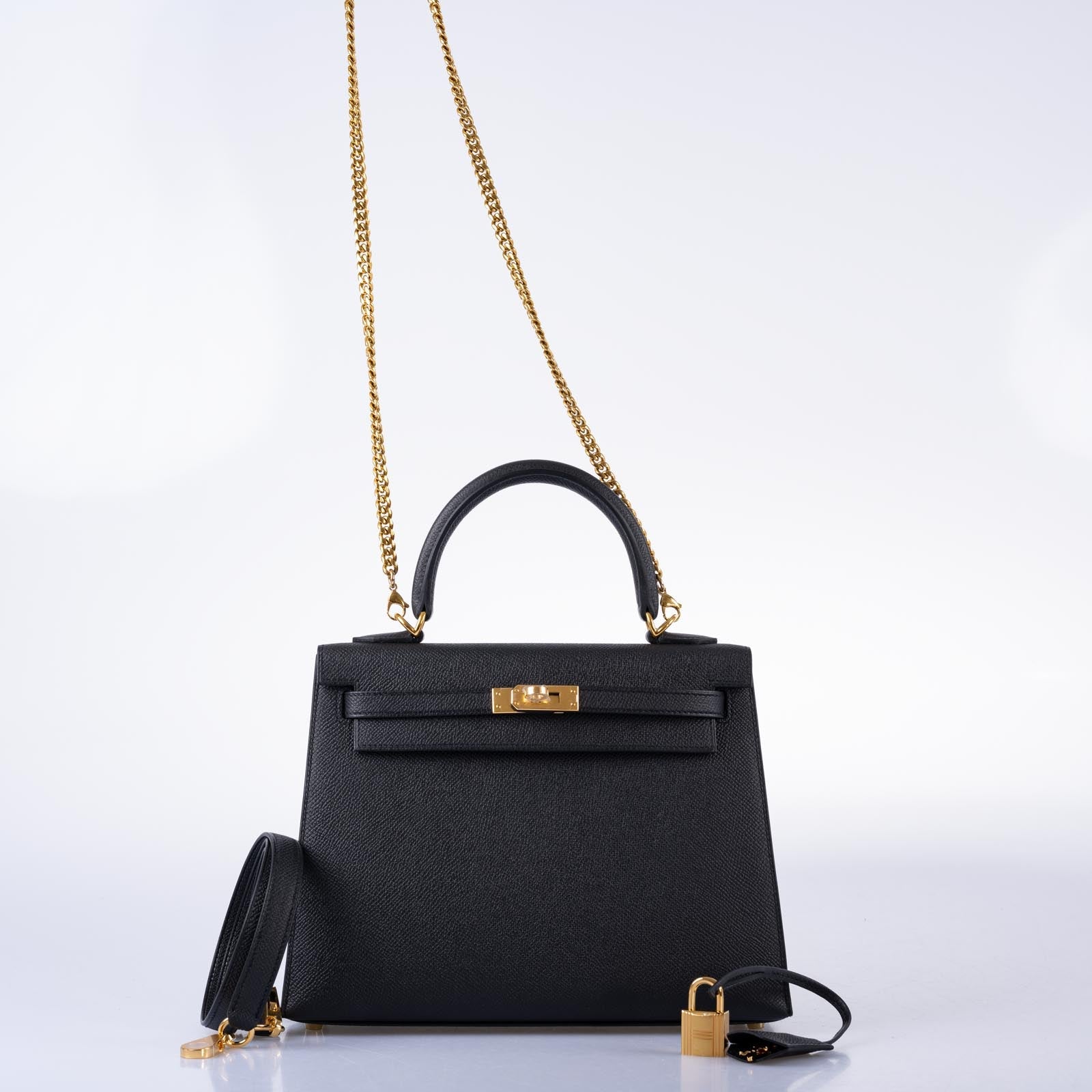 Hermès Kelly 25 Sellier Black Epsom with Gold Hardware