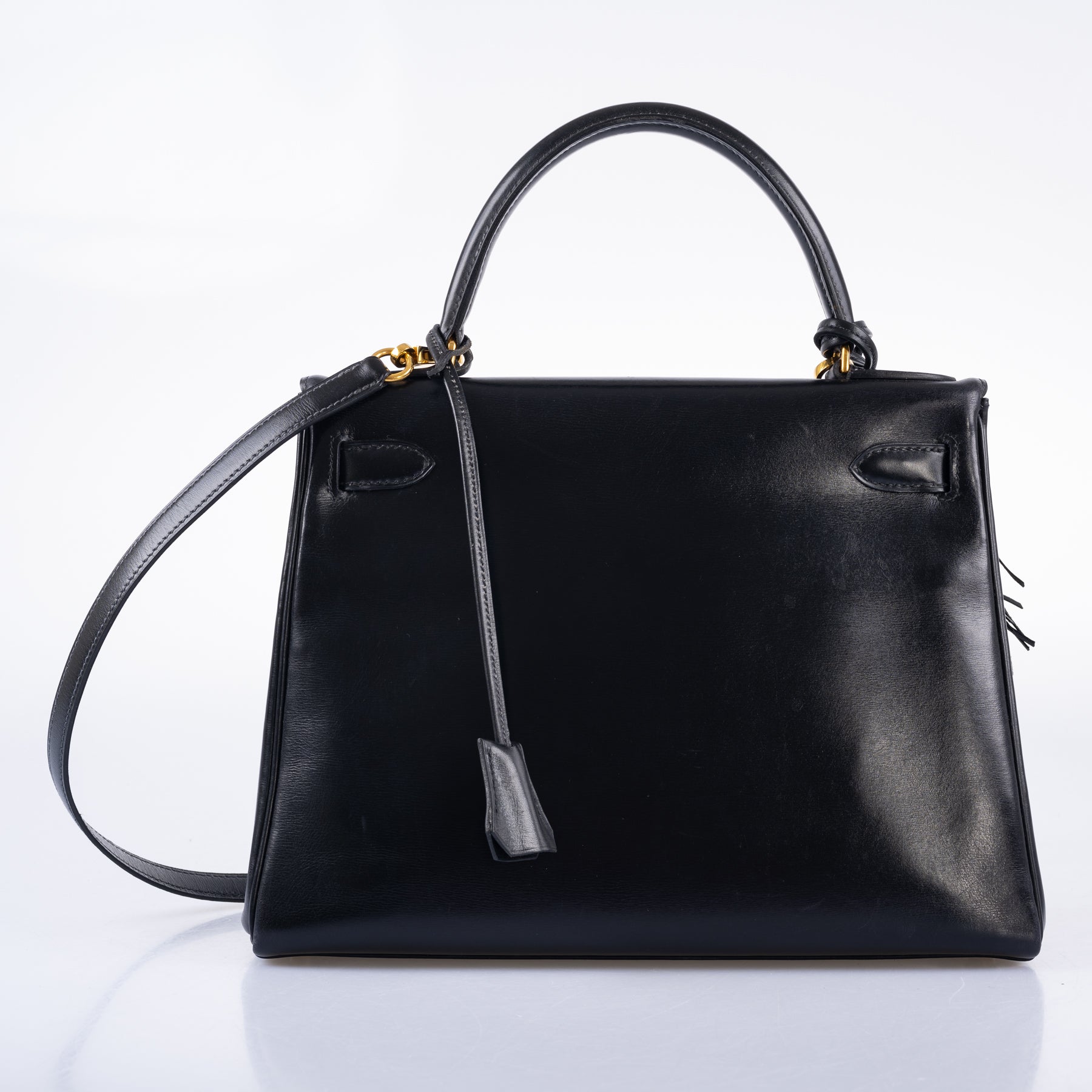 Hermès Kelly 28 Black Box Gold Hardware