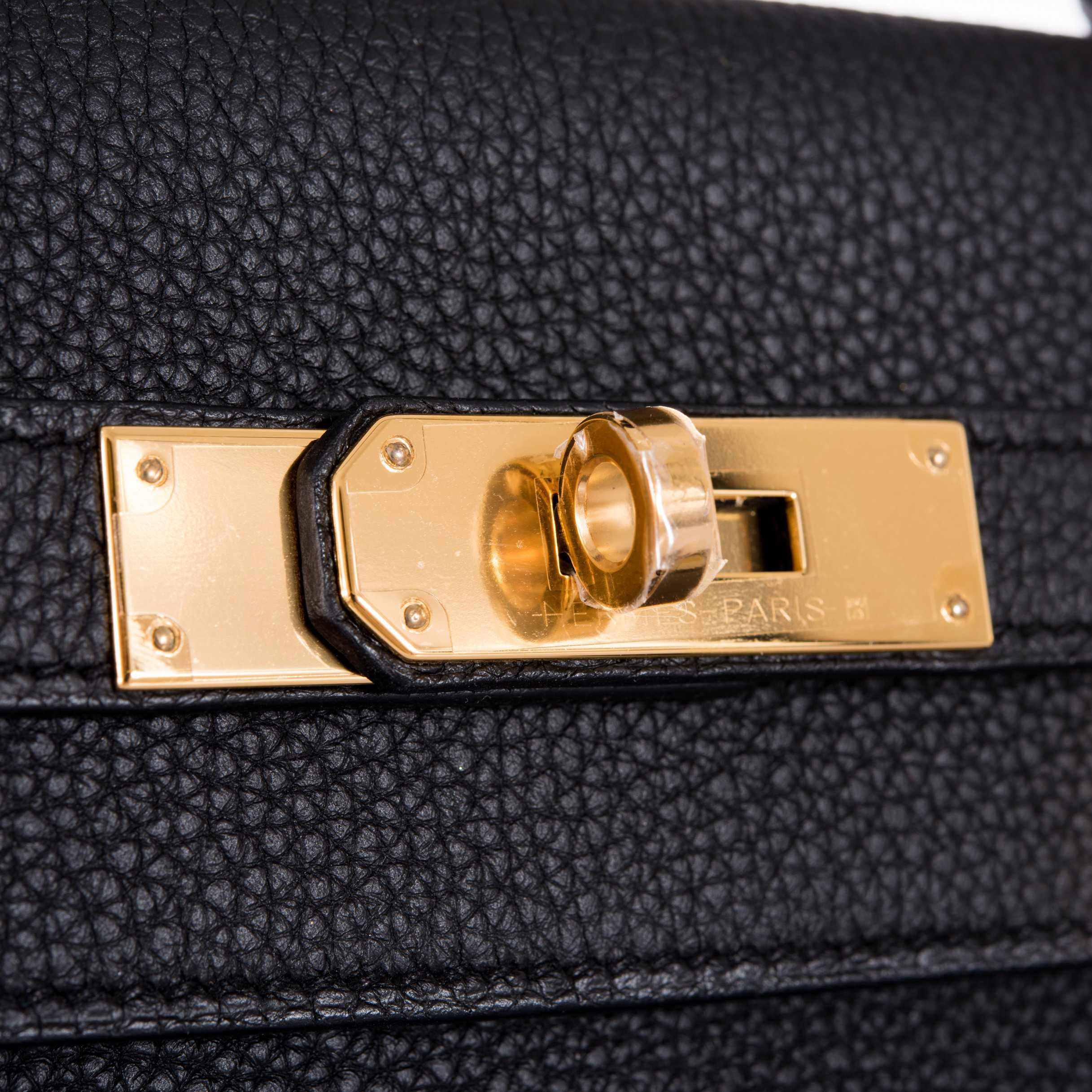 Hermès Kelly 28 Black Togo Gold Hardware
