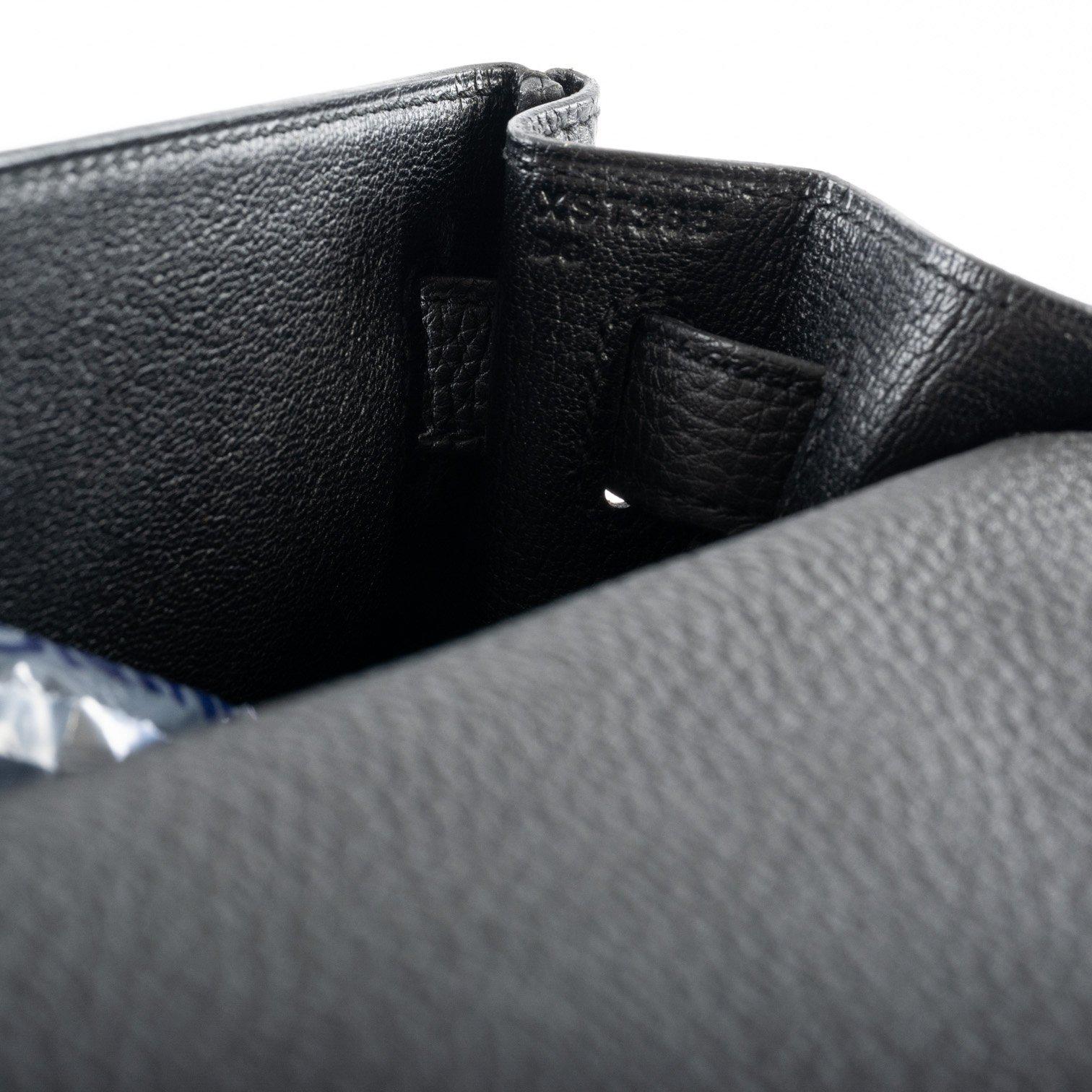 Hermès Kelly 28 Retourne Black Togo with Gold Hardware