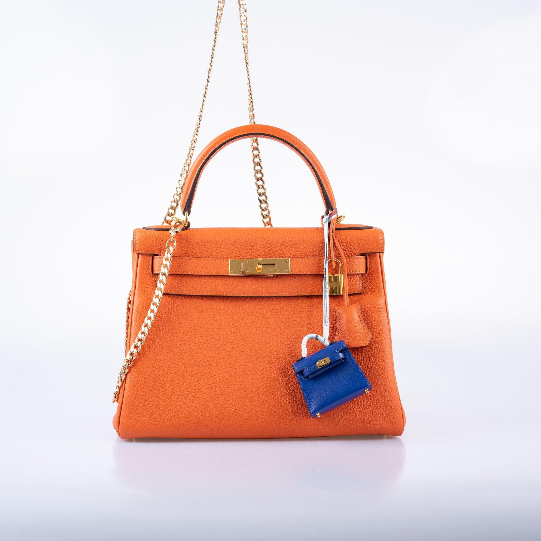 Hermès Kelly 28 Retourne Feu Orange Togo Gold Hardware