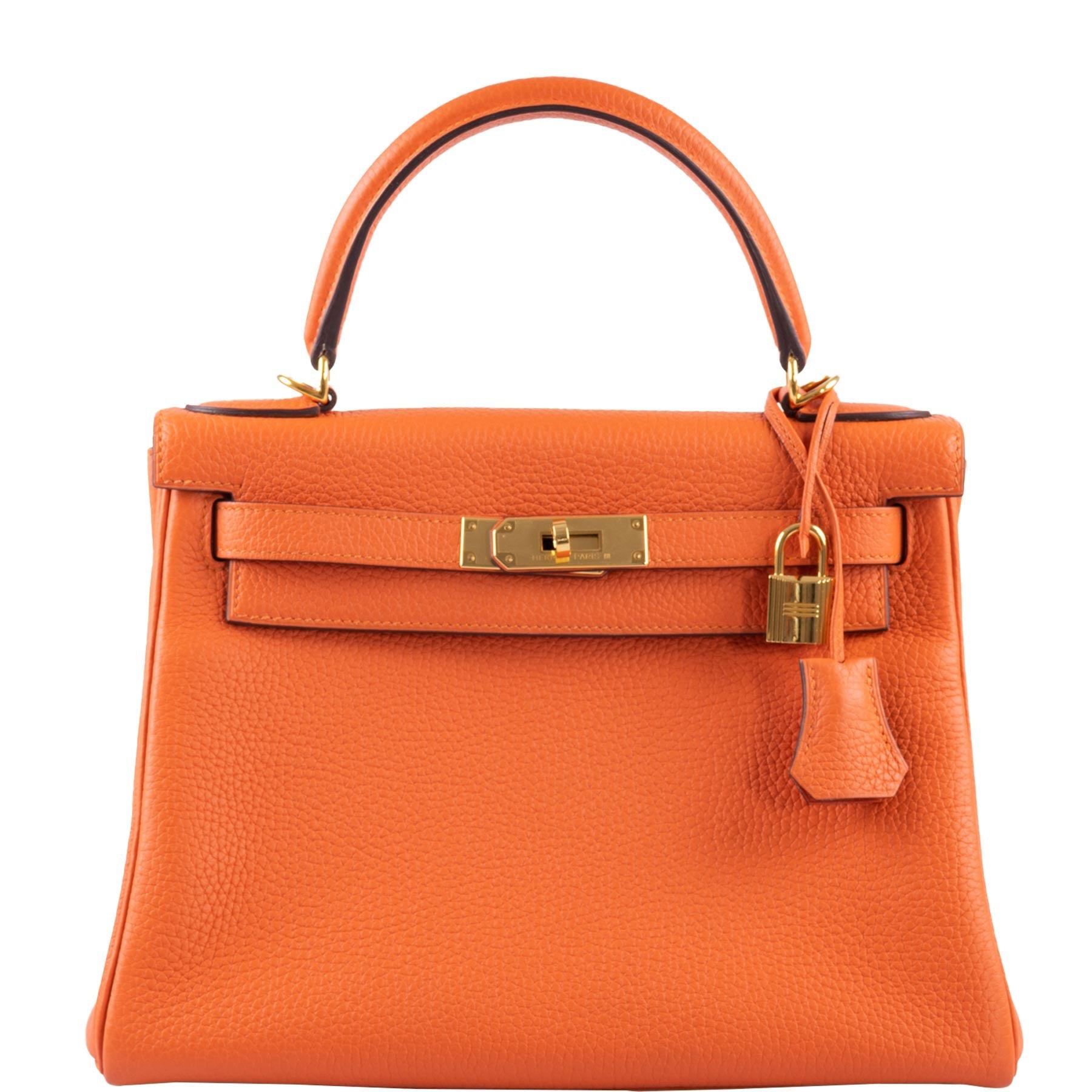 Hermès Kelly 28 Retourne Feu Orange Togo Gold Hardware