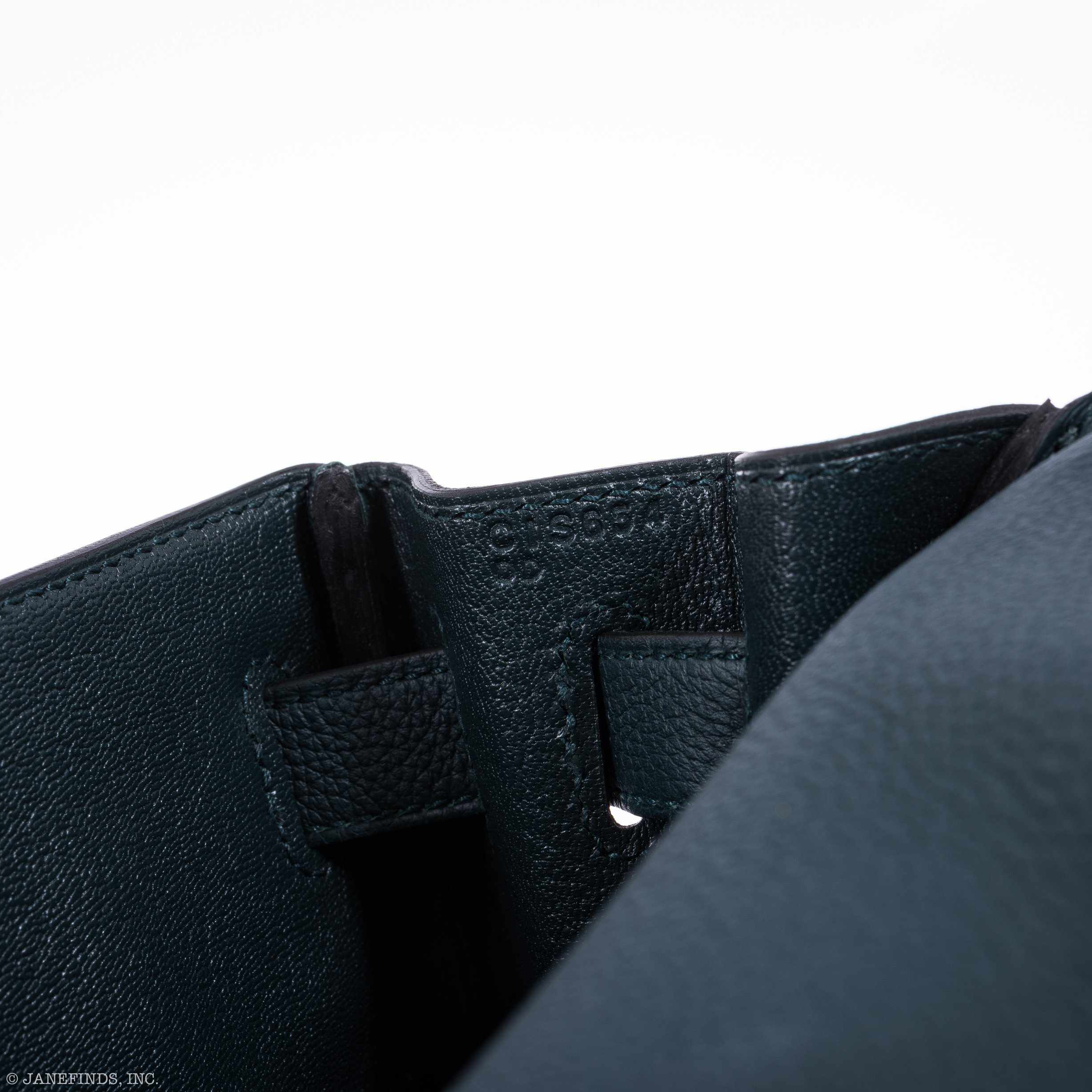 Hermès Kelly 28 Retourne Touch Vert Cypress Togo & Alligator Gold Hardware