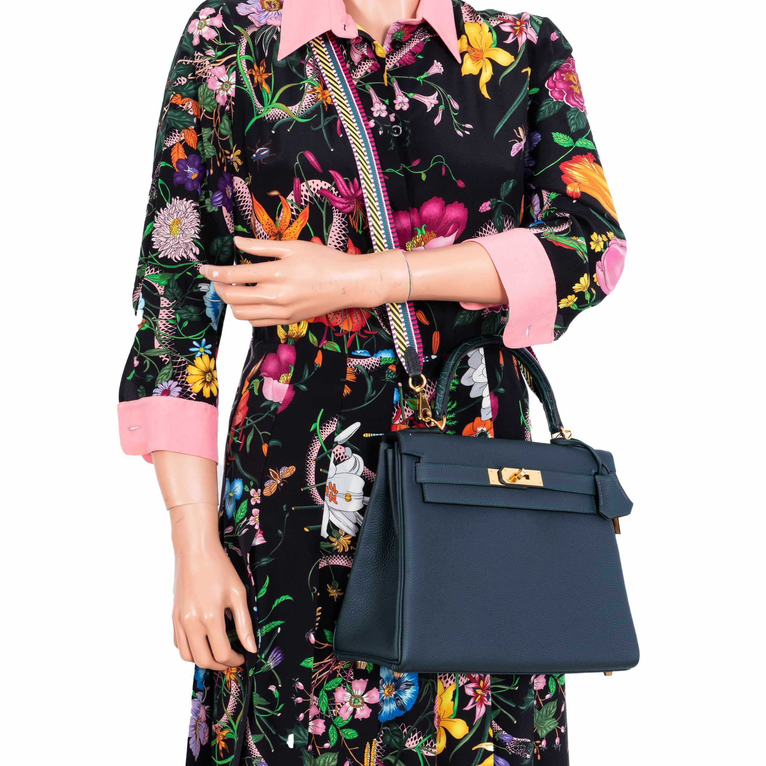 Hermès Kelly 28 Retourne Touch Vert Cypress Togo & Alligator Gold Hardware