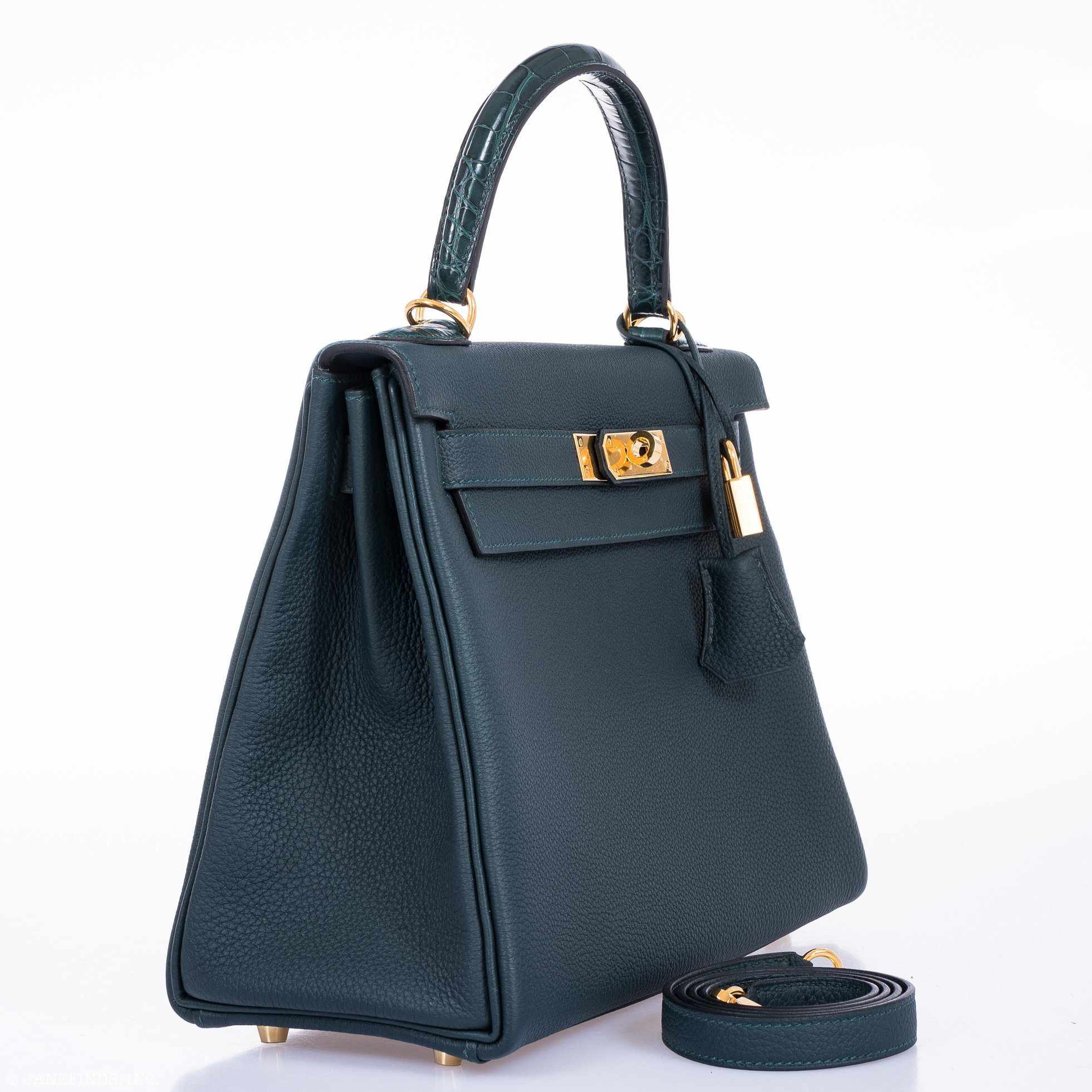 Hermès Kelly 28 Retourne Touch Vert Cypress Togo & Alligator Gold Hardware