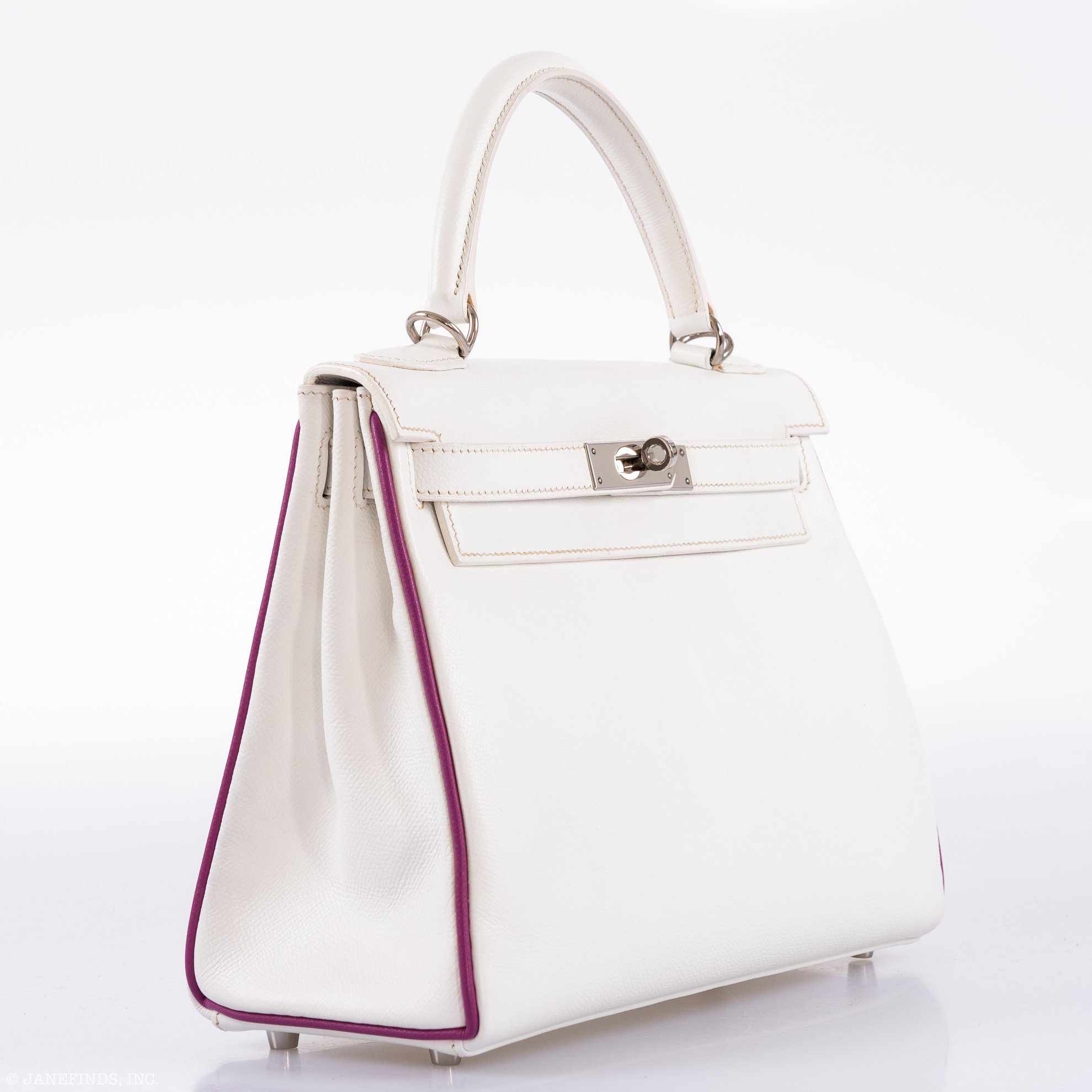 Hermès Kelly 28 Retourne Two-Tone White Epsom Cyclamen Piping Palladium Hardware