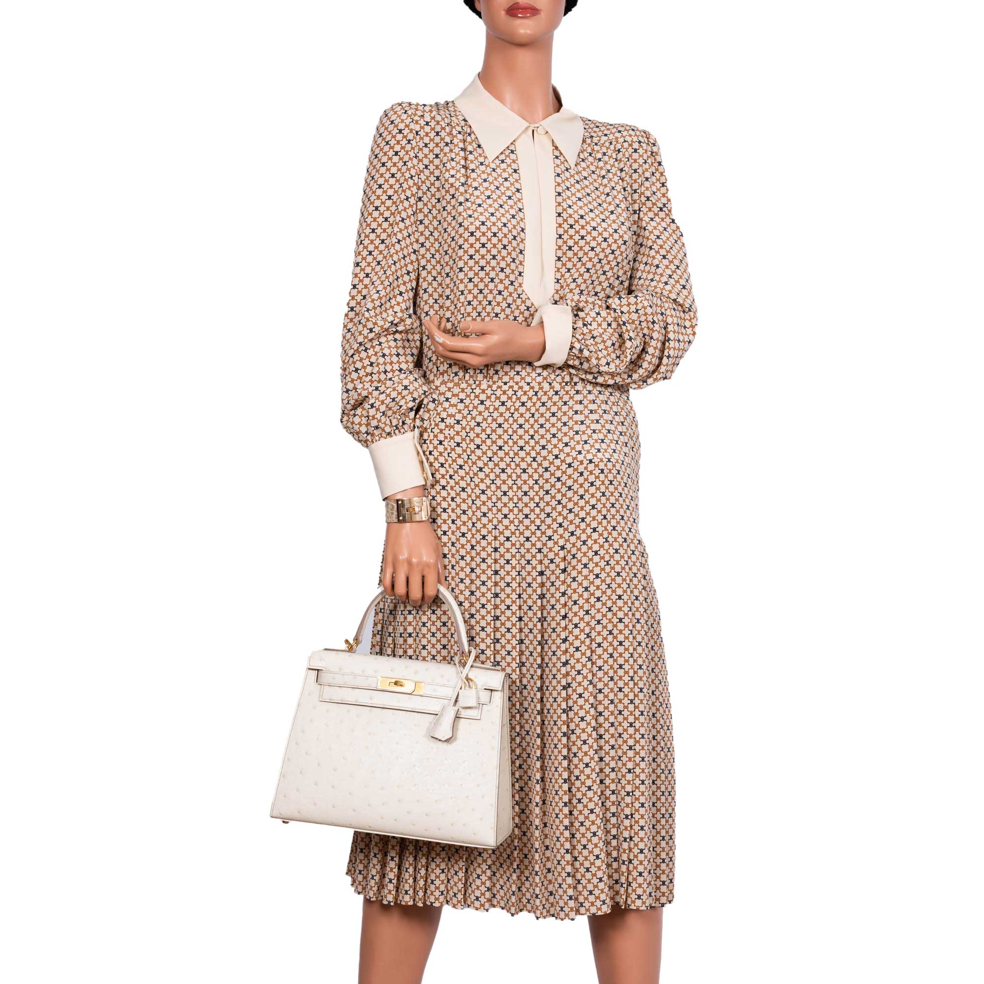 Hermès Kelly 28 Sellier Beton Ostrich with Gold Hardware
