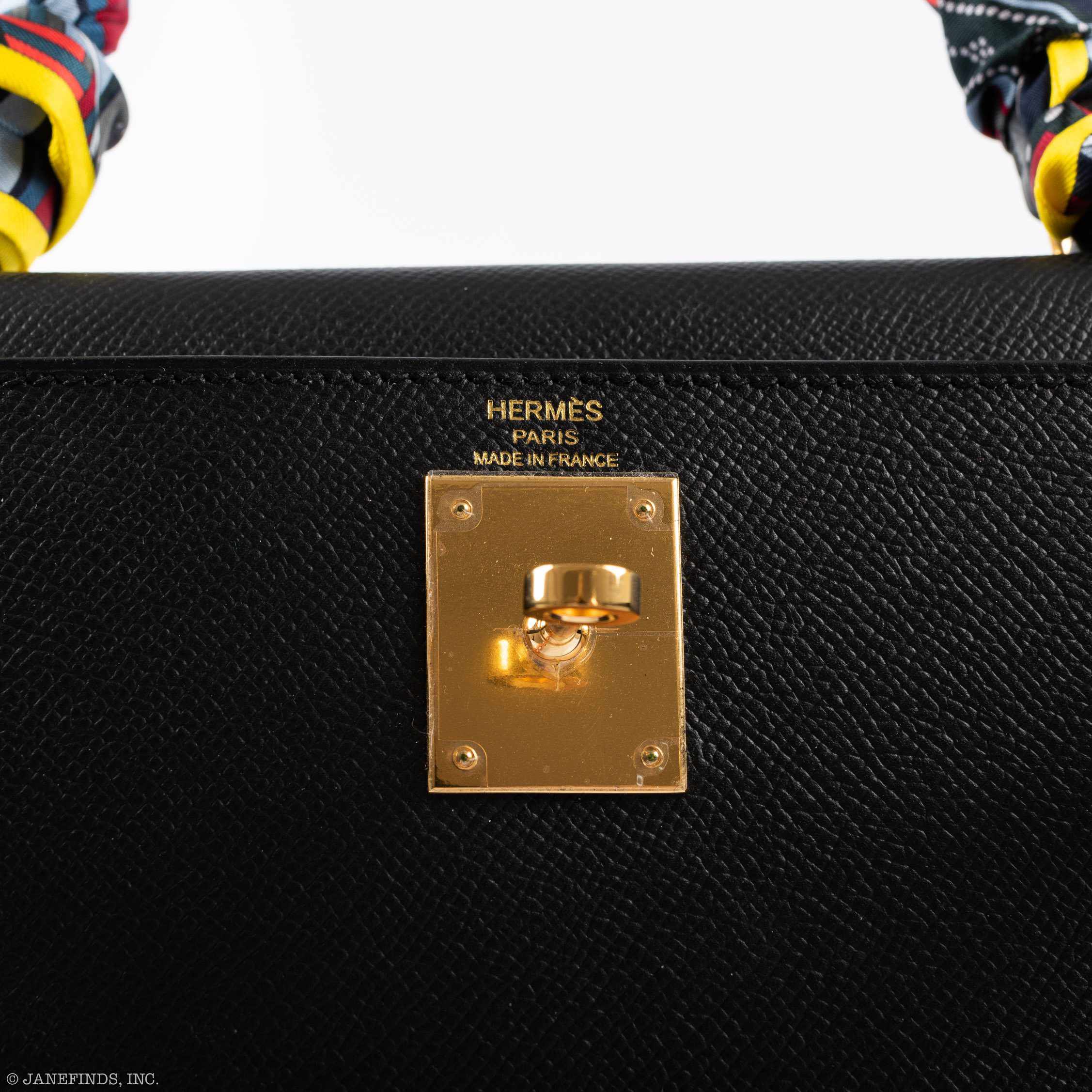 Hermès Kelly 28 Sellier Black Epsom Gold Hardware