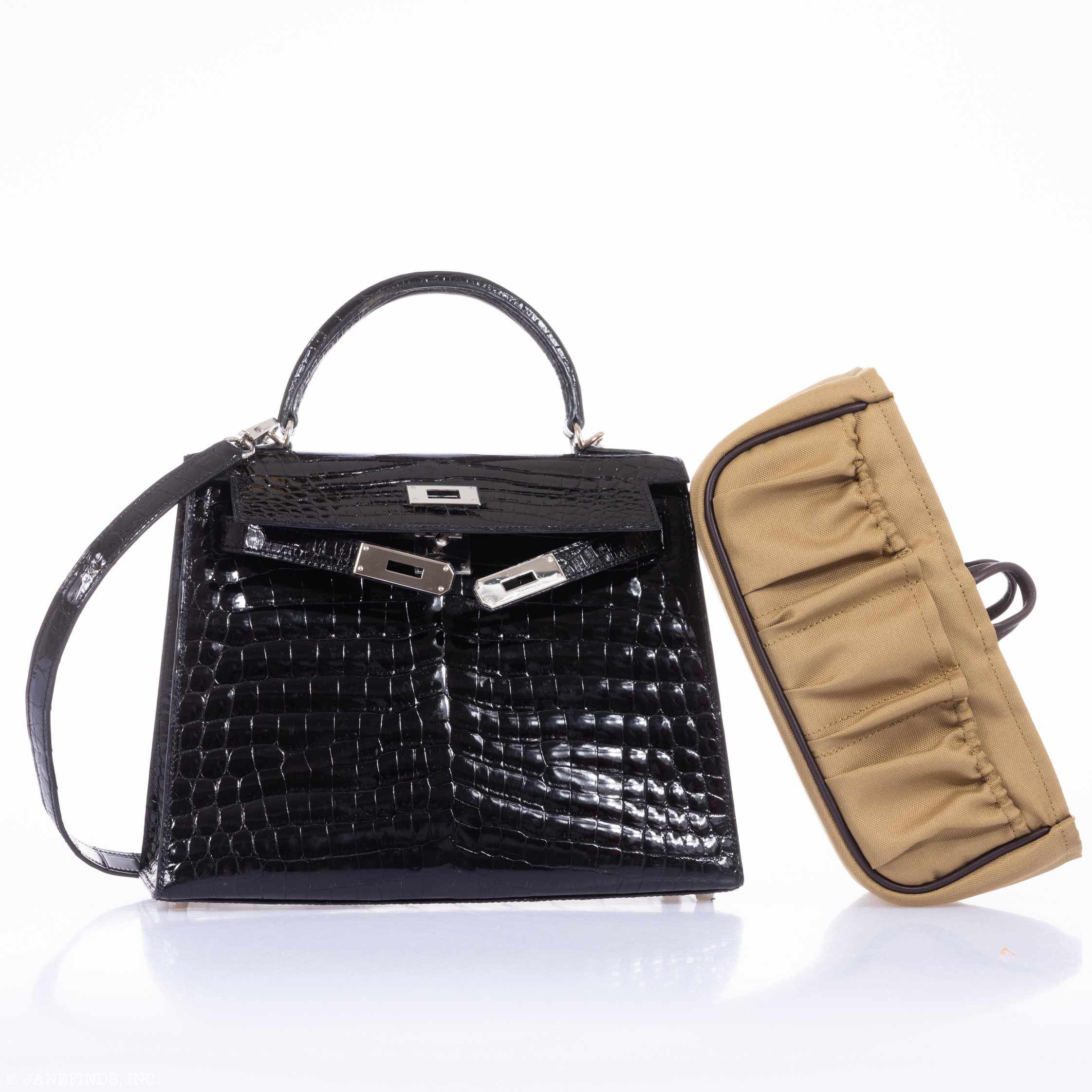 Hermès Kelly 28 Sellier Black Shiny Niloticus Crocodile Palladium Hardware