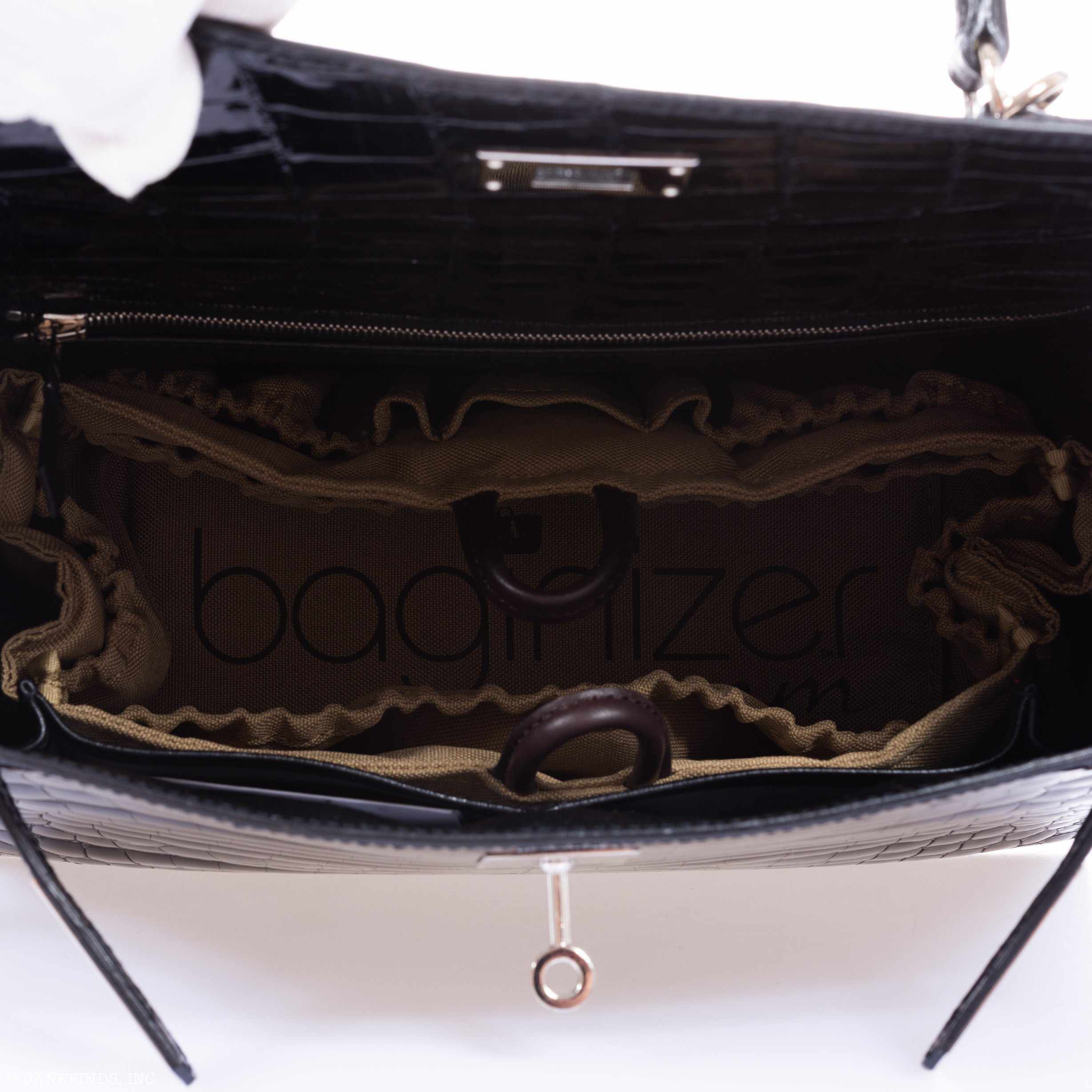 Hermès Kelly 28 Sellier Black Shiny Niloticus Crocodile Palladium Hardware