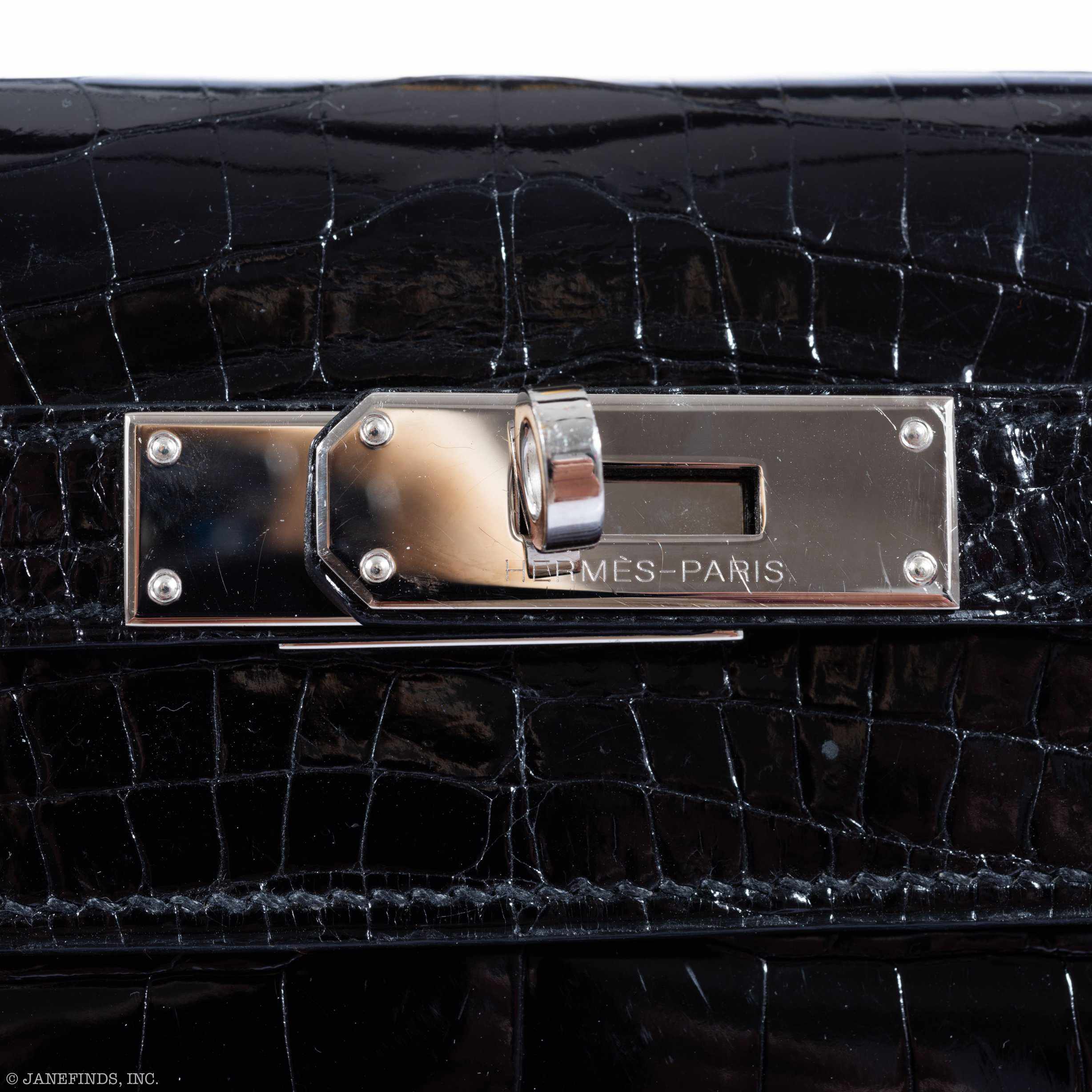 Hermès Kelly 28 Sellier Black Shiny Niloticus Crocodile Palladium Hardware