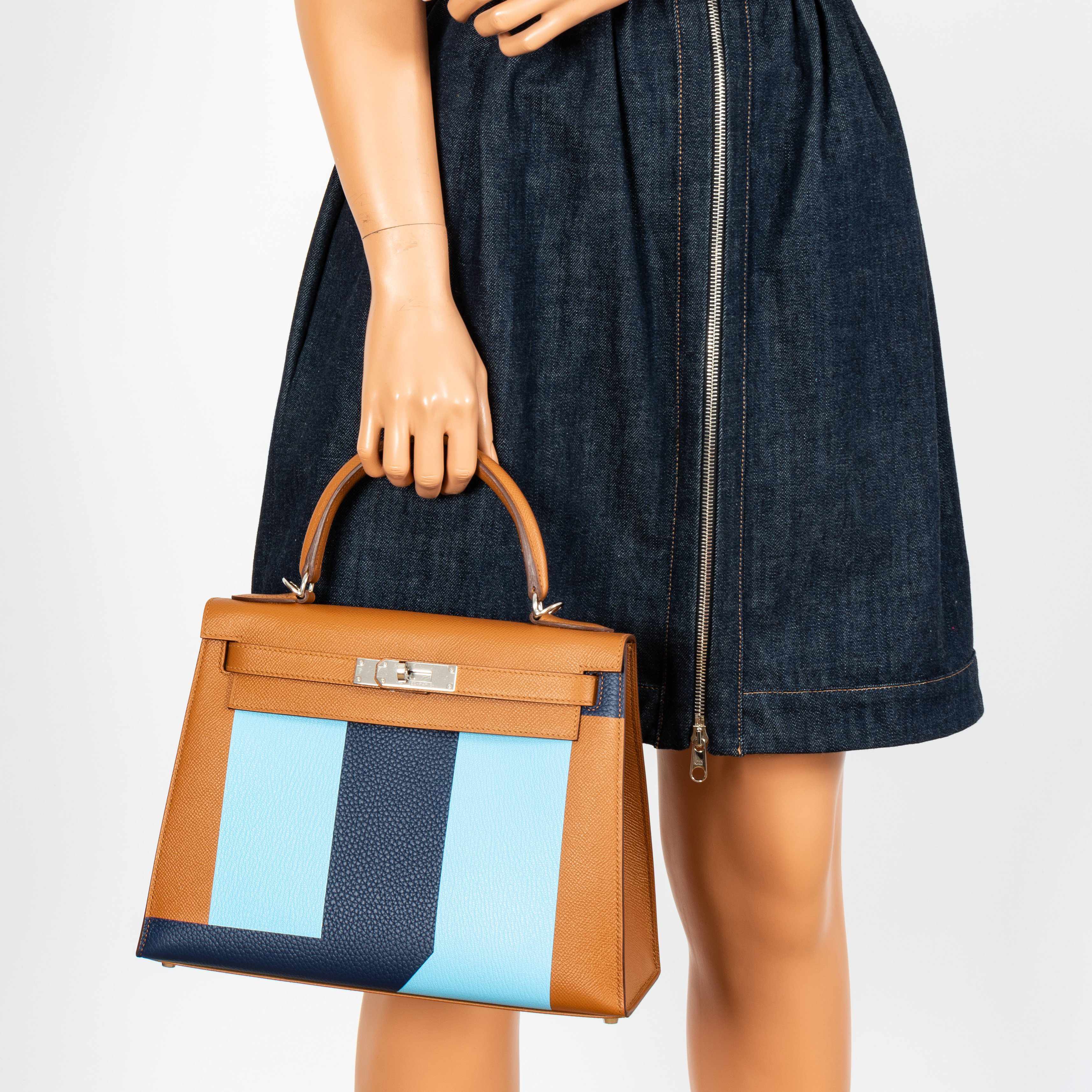 Hermès Kelly 28 Sellier Resort S 2018 Gold Celeste Blue Palladium Hardware