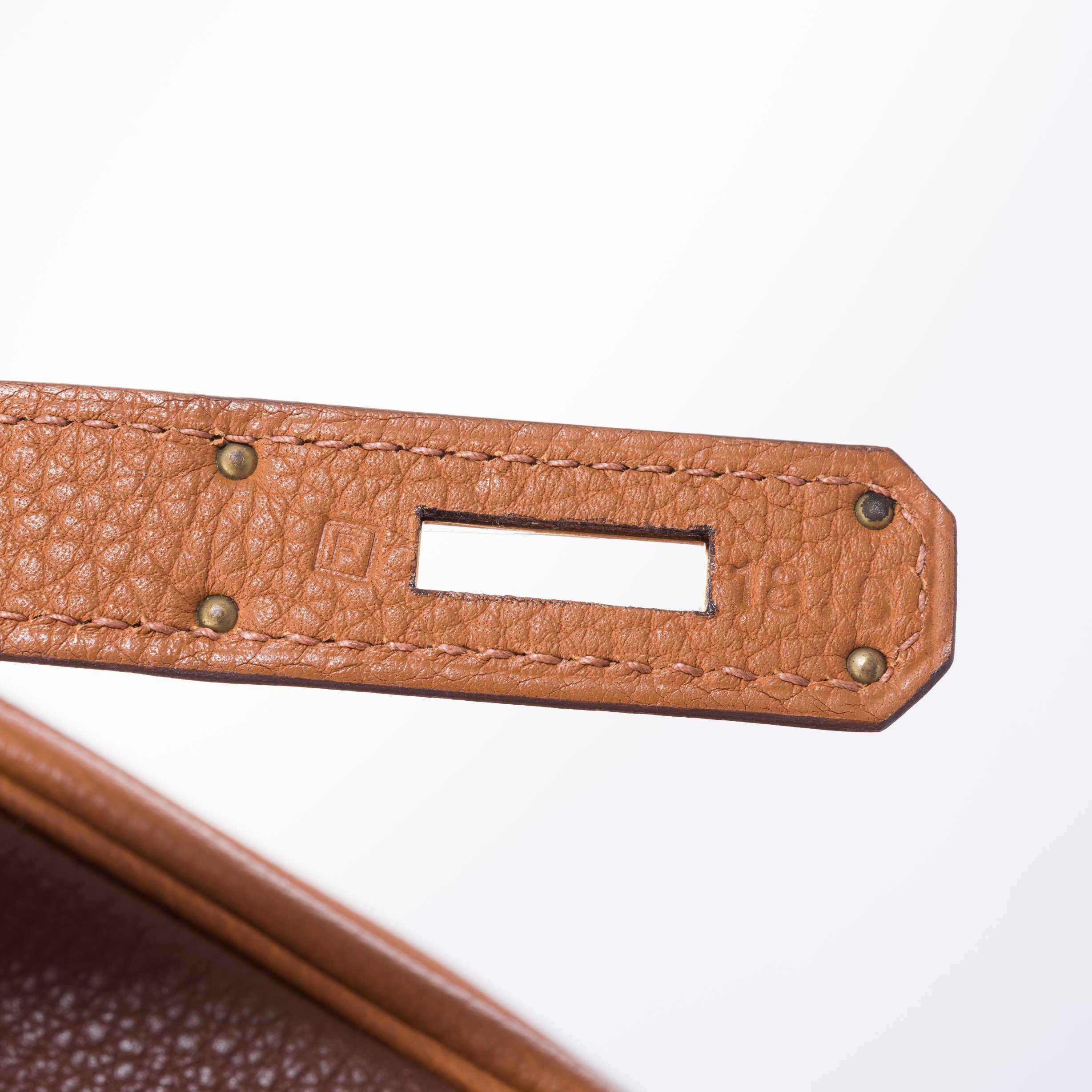 Hermès Kelly 32 Retourne Tri-Color Rouge H Havanne And Gold Togo Gold Hardware