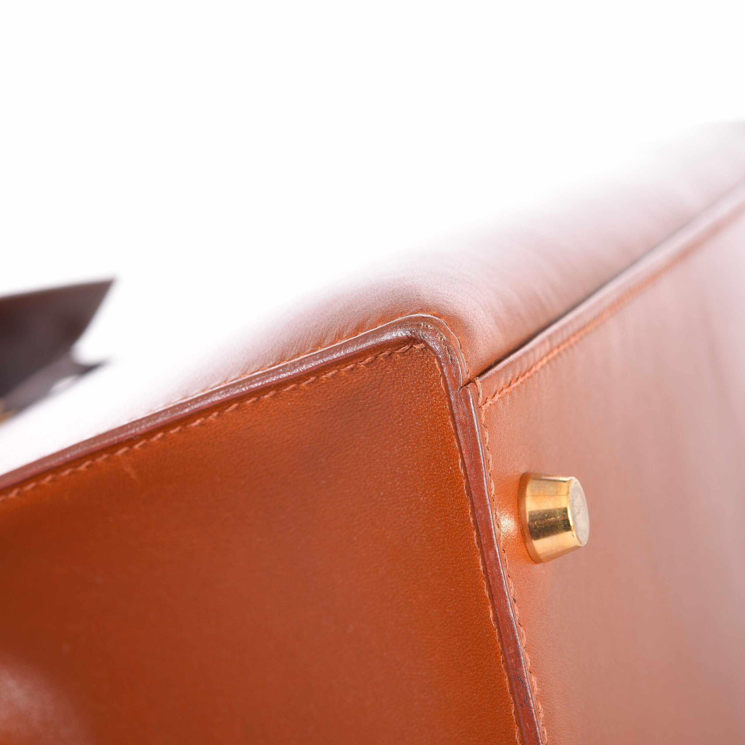 Hermès Kelly 32 Sellier Noisette Box Gold Hardware